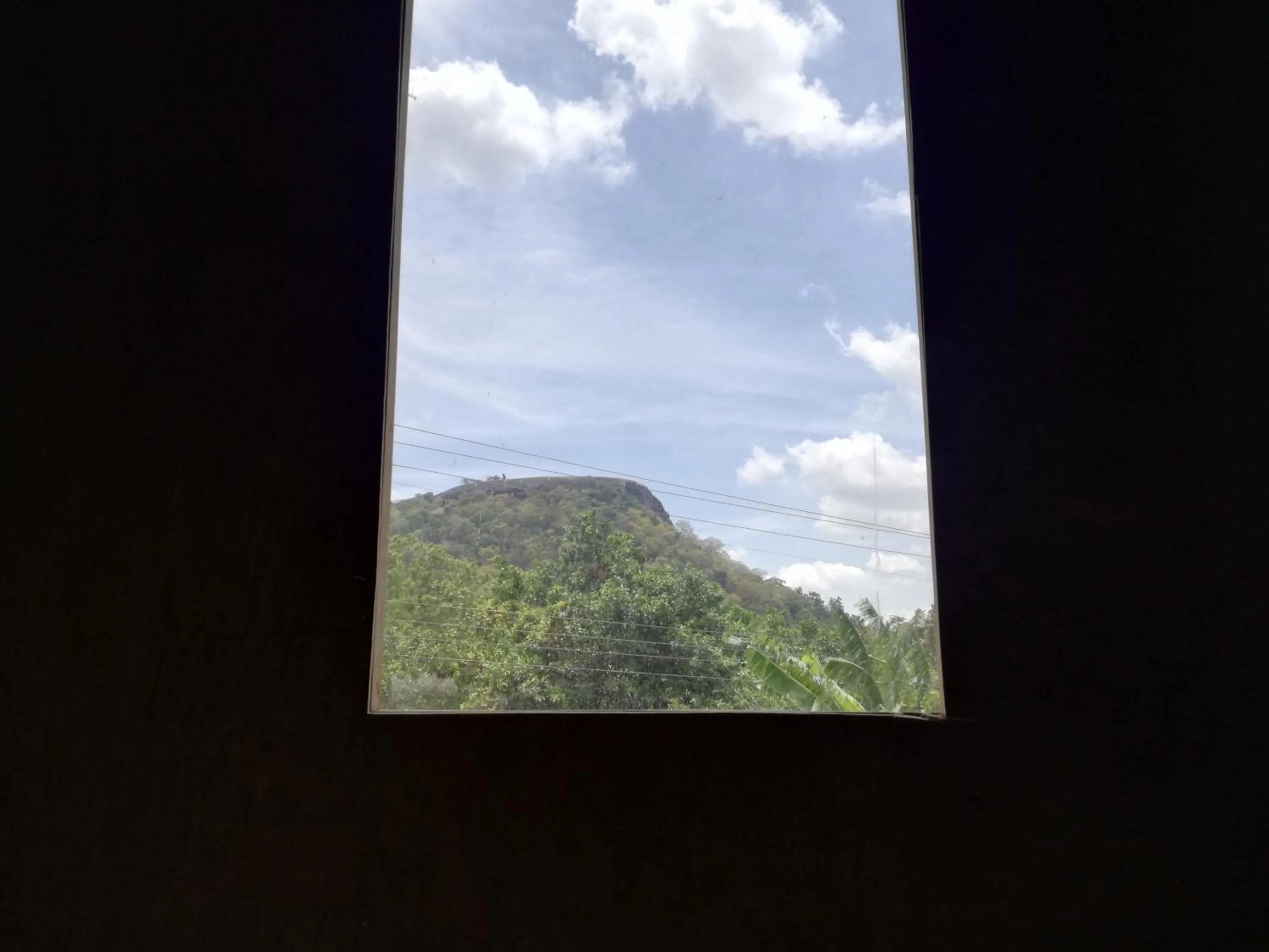 Mountain view in Sigiri Forest View