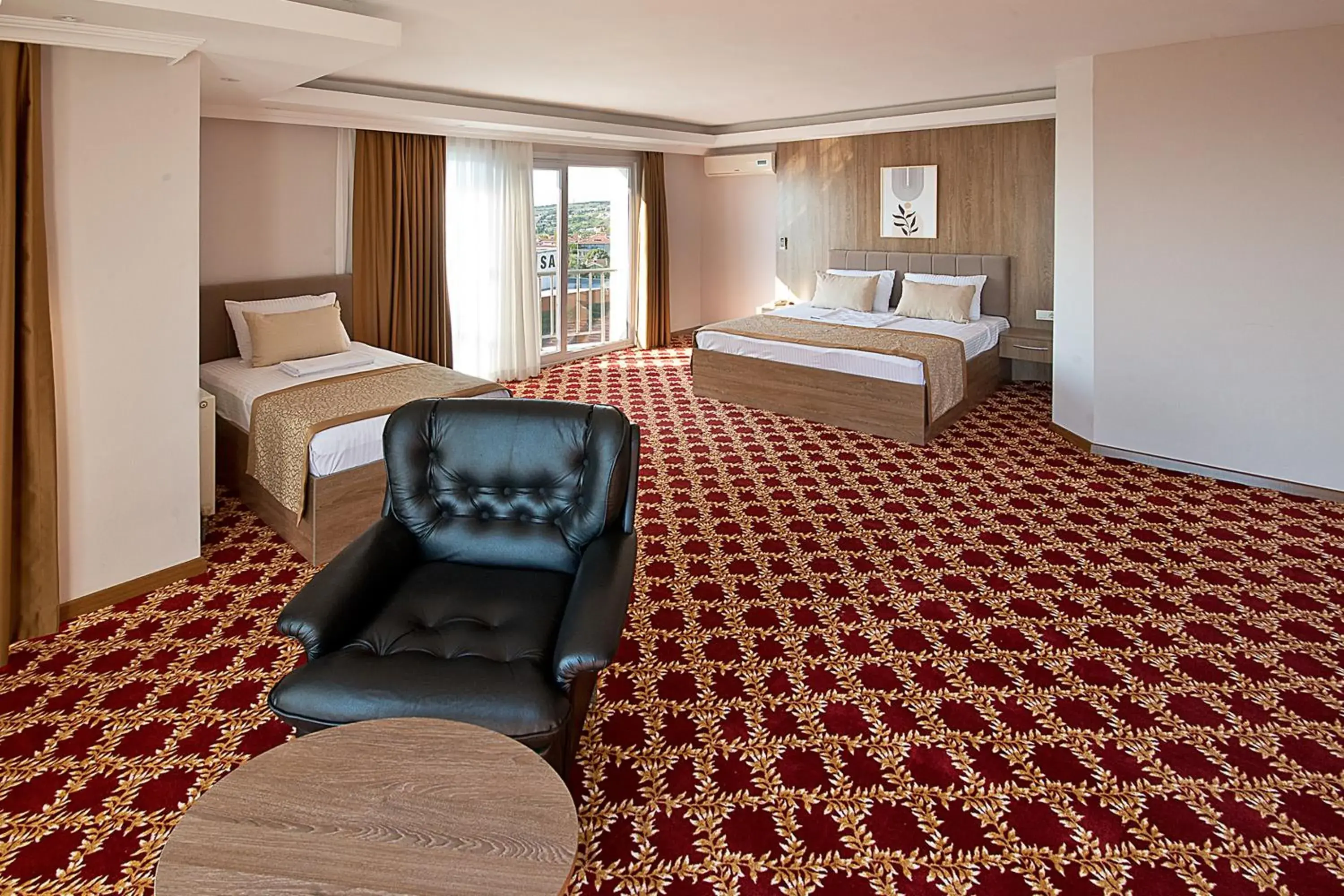 Quadruple Room in Lion City Hotel Quadruple Room in Lion City Hotel