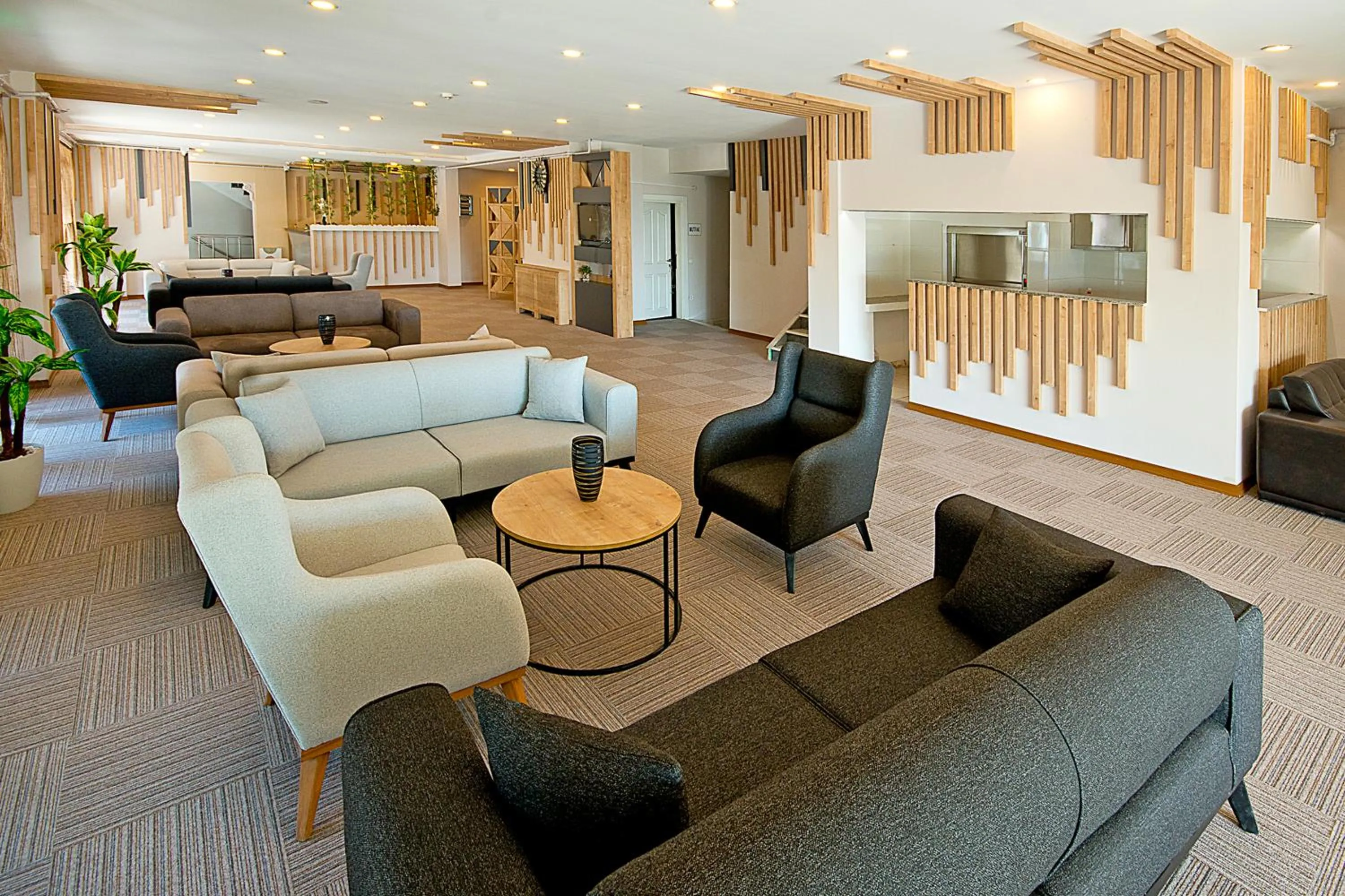 Lobby or reception in Lion City Hotel