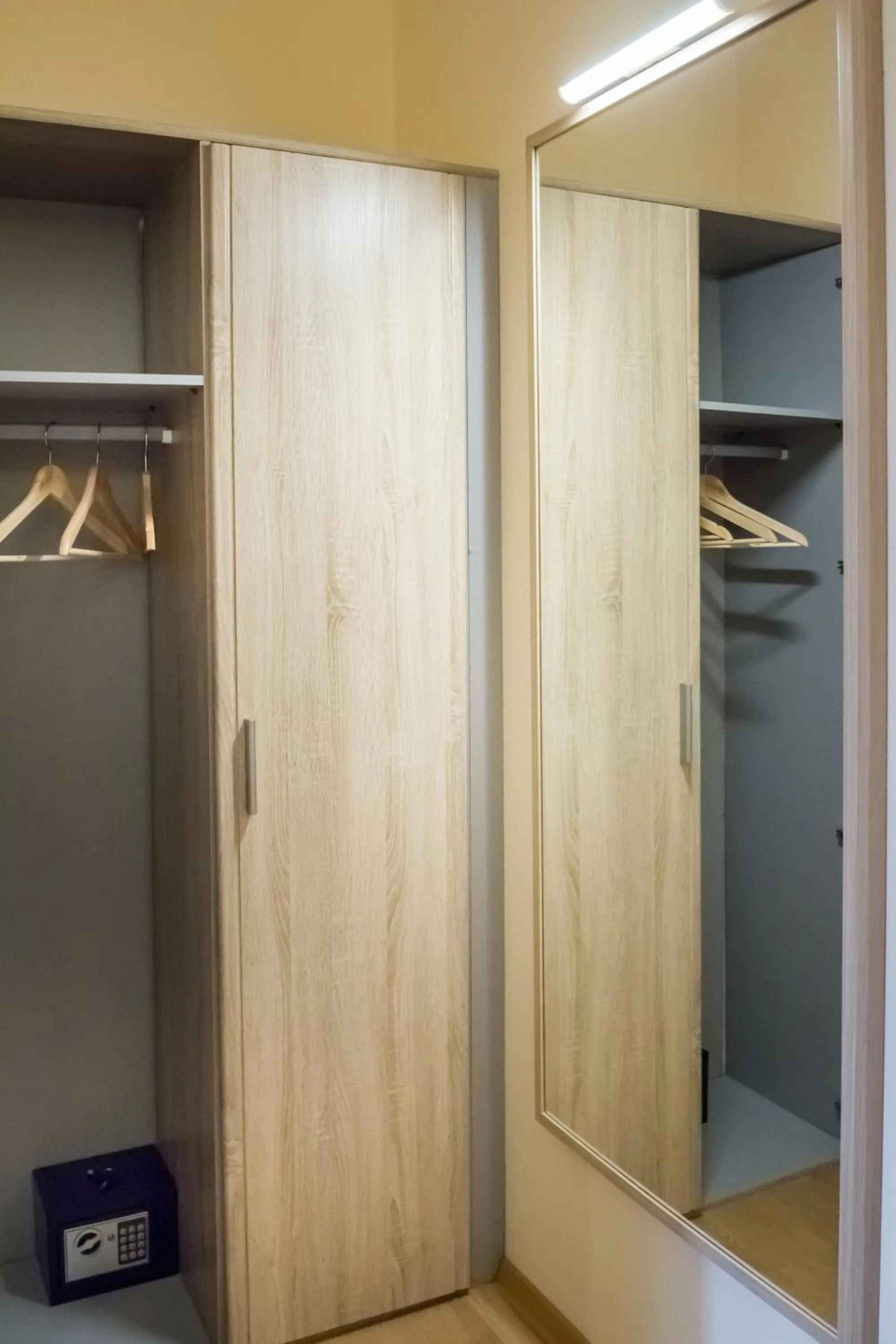 Bedroom in dingdong koblenz - city apartments