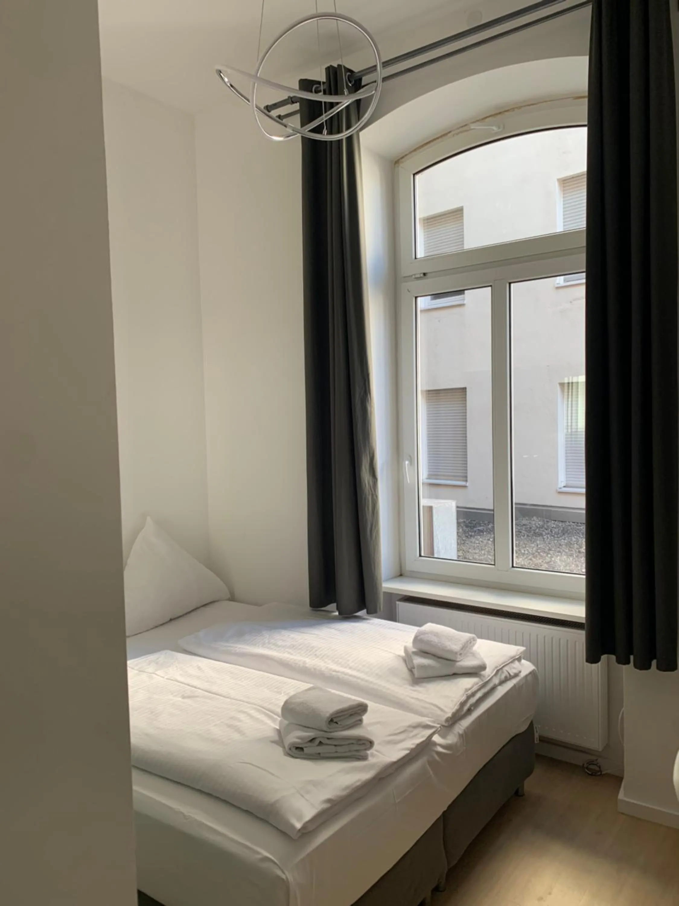 Photo of the whole room, Bed in dingdong koblenz - city apartments