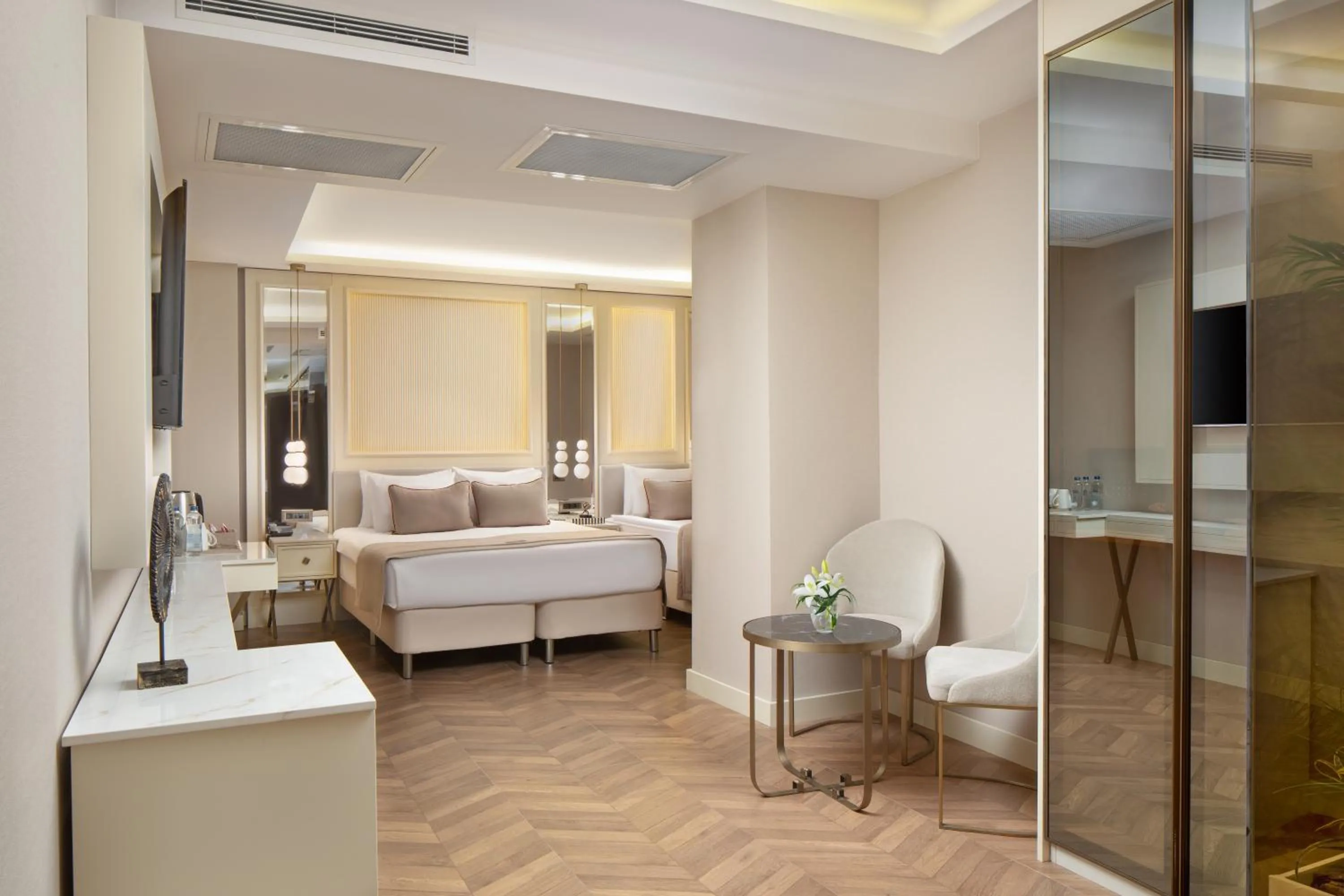 Photo of the whole room, Bed in Great Fortune Concept Hotel