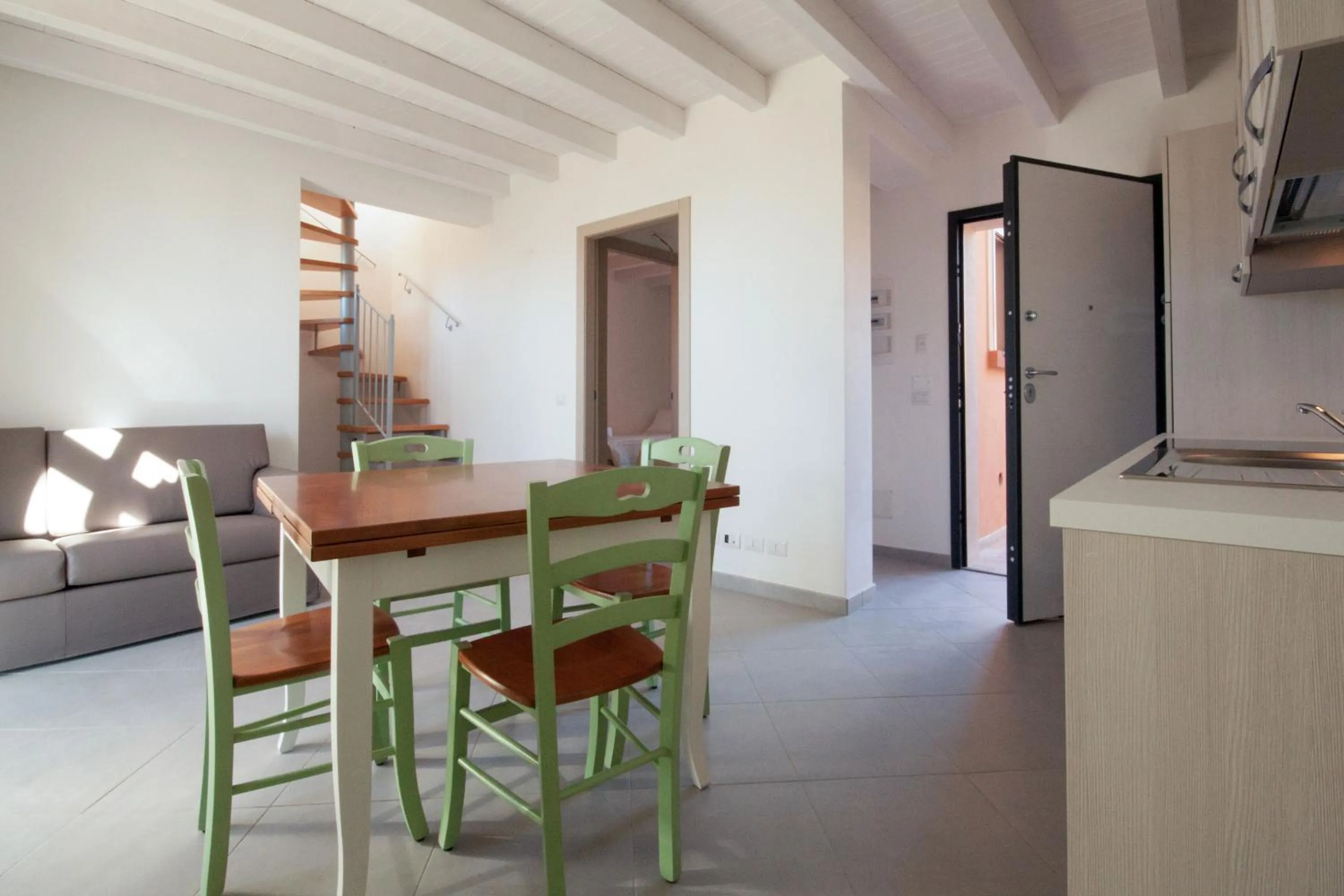 Kitchen or kitchenette in La Residenza del Golfo
