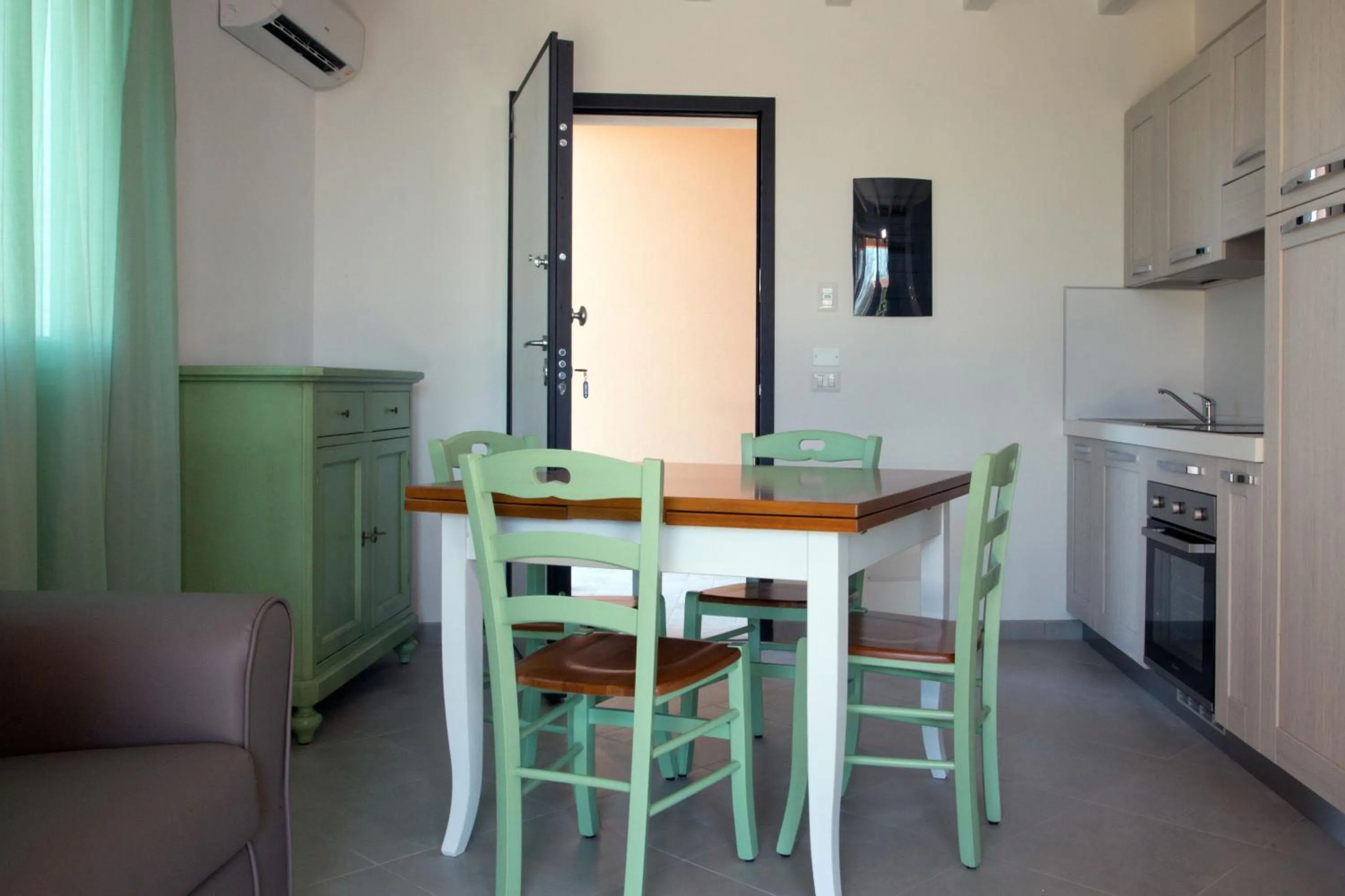 Kitchen or kitchenette in La Residenza del Golfo