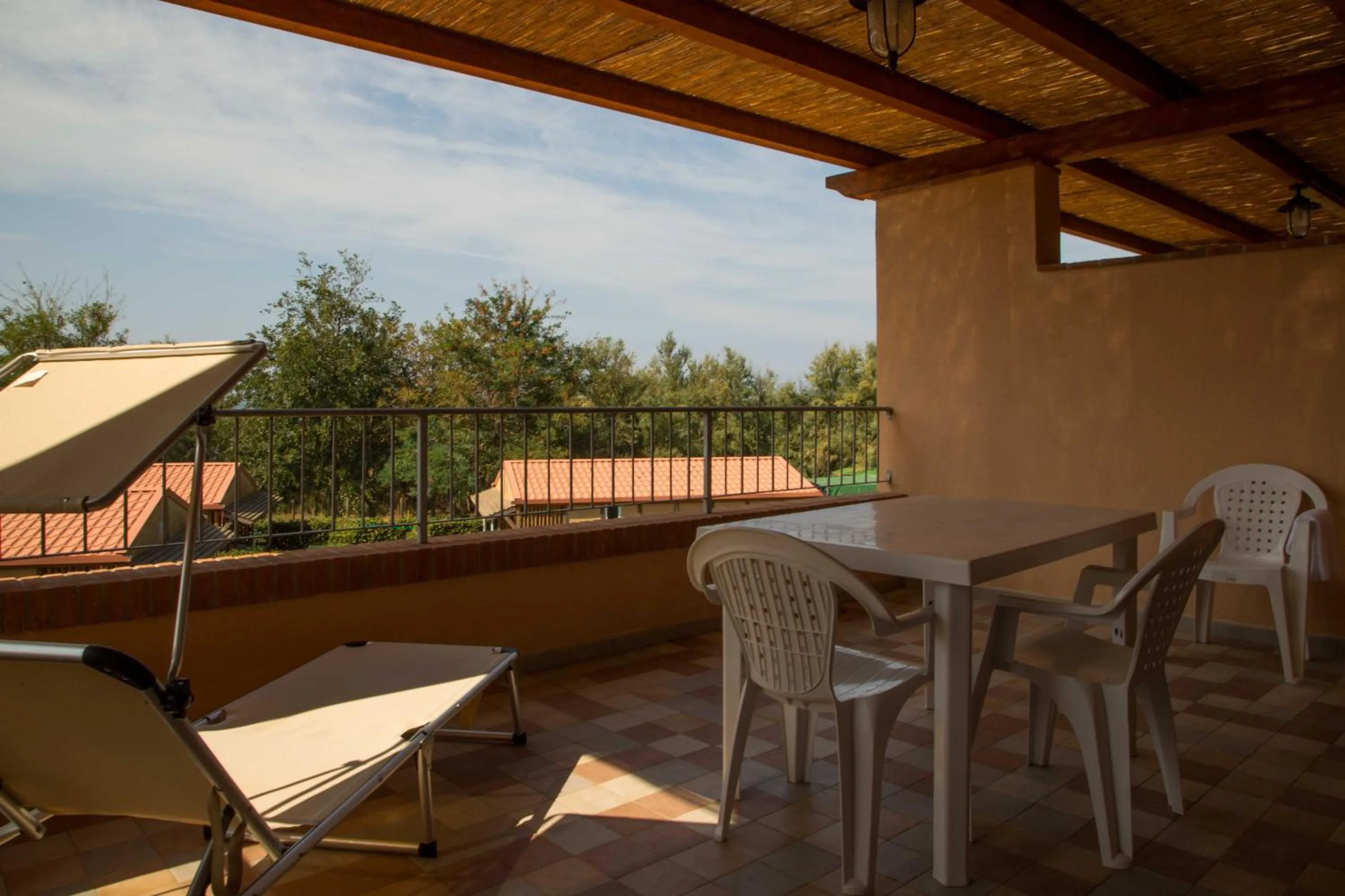 Balcony/Terrace in La Residenza del Golfo
