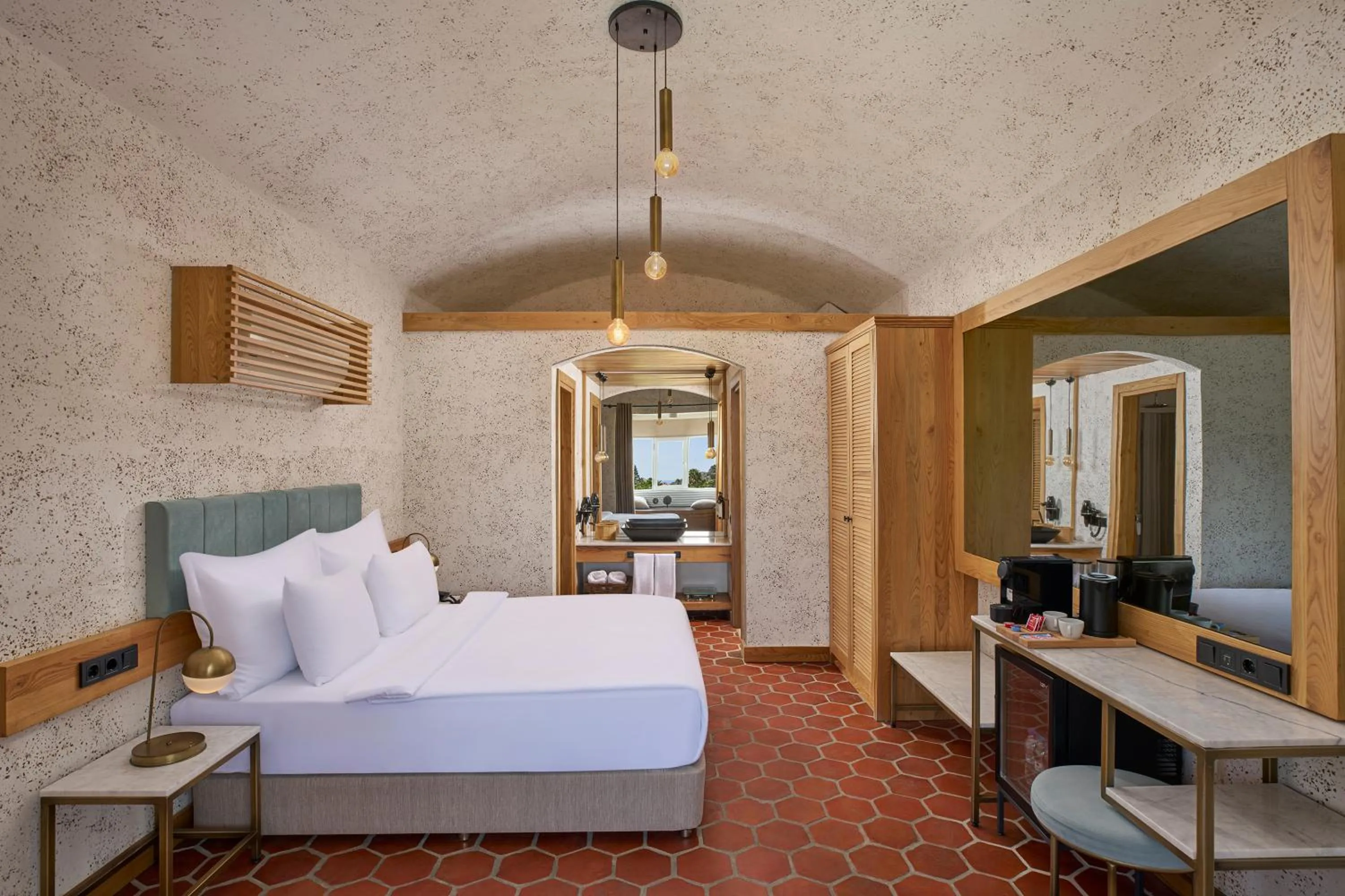 Bed in La Boutique Maya