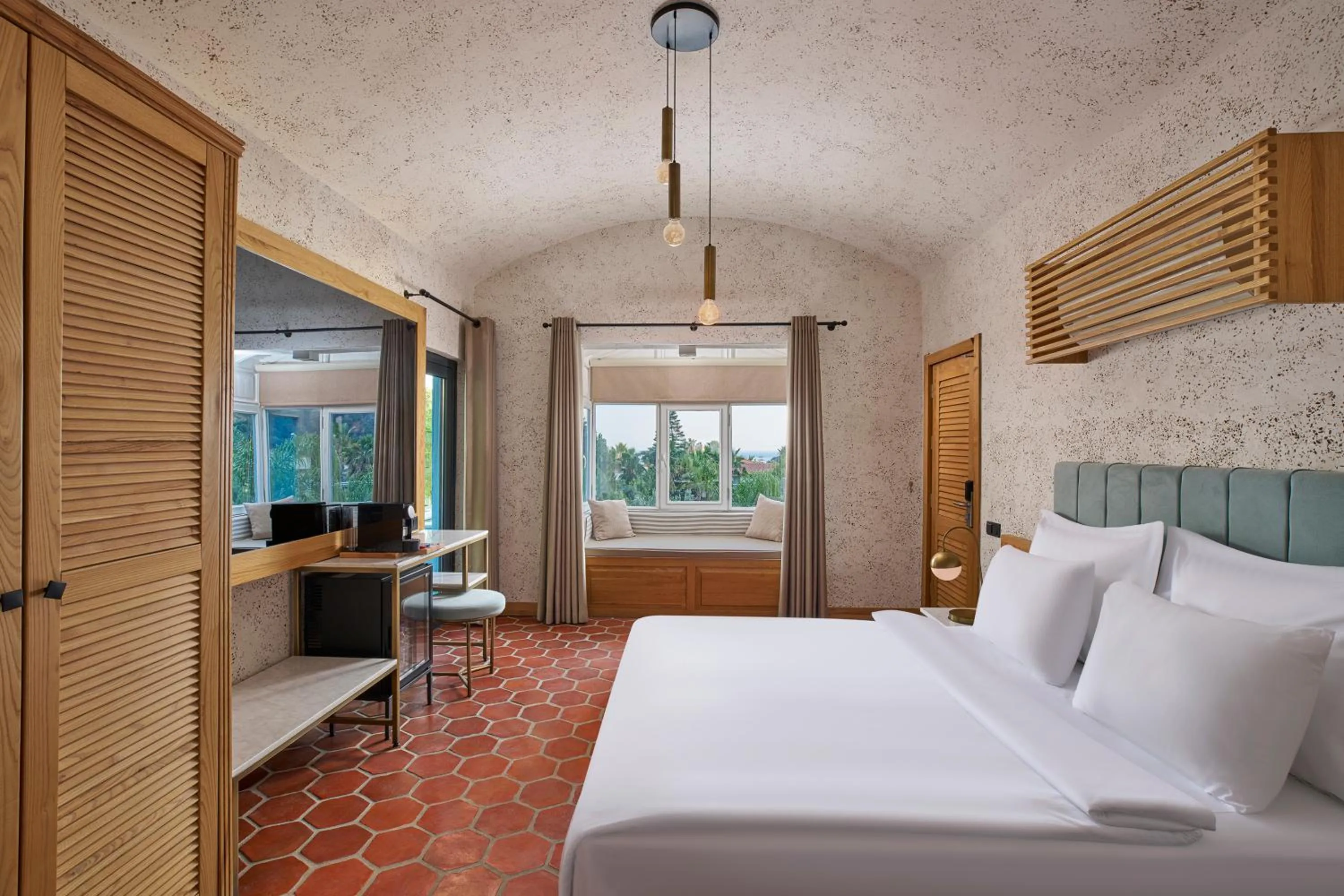 Bed in La Boutique Maya