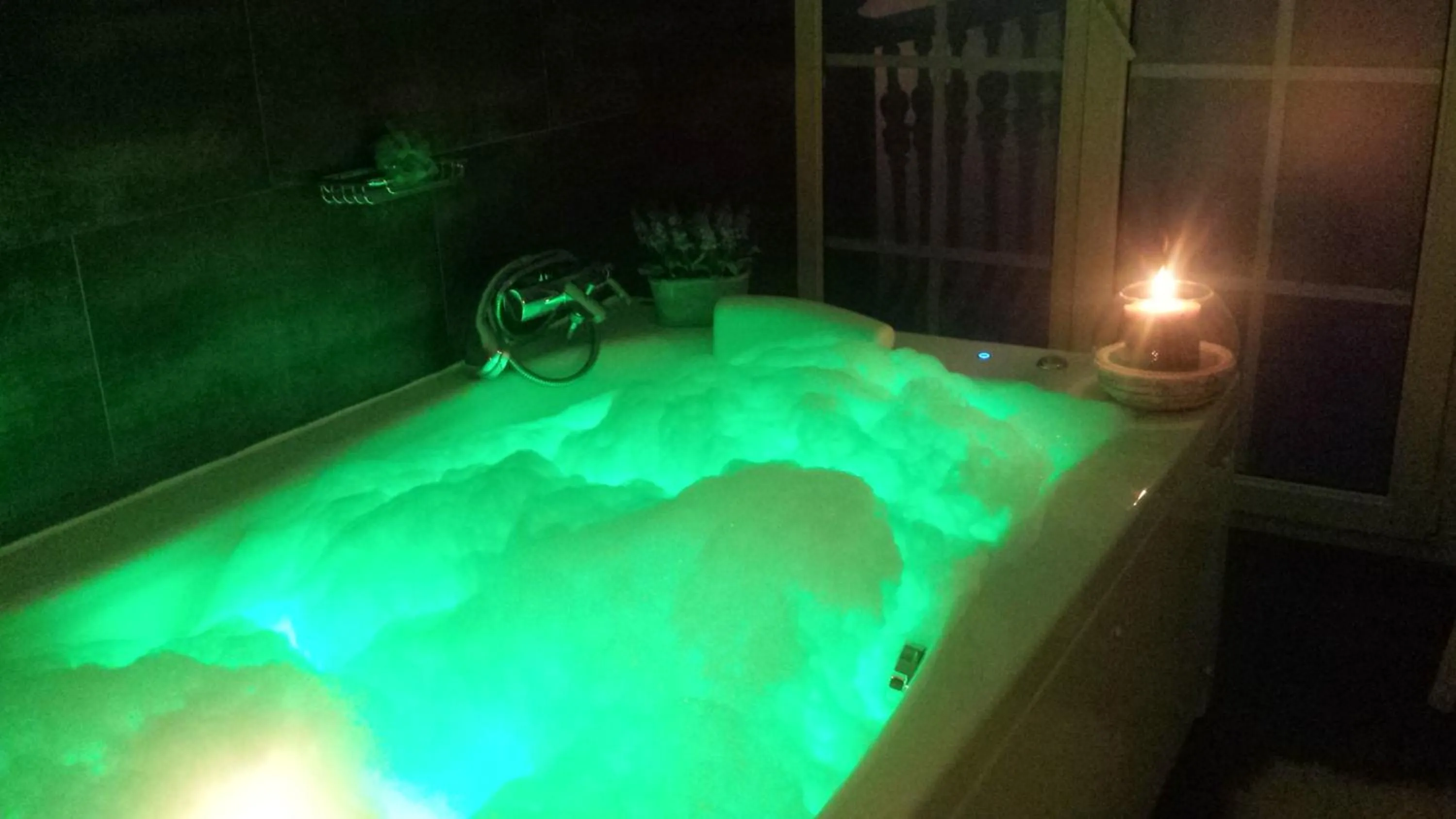 Hot Tub in Hotel Viento del Norte