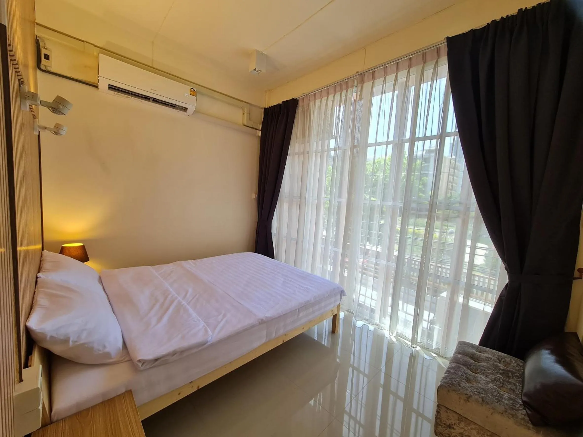 Bedroom, Bed in De Chalet