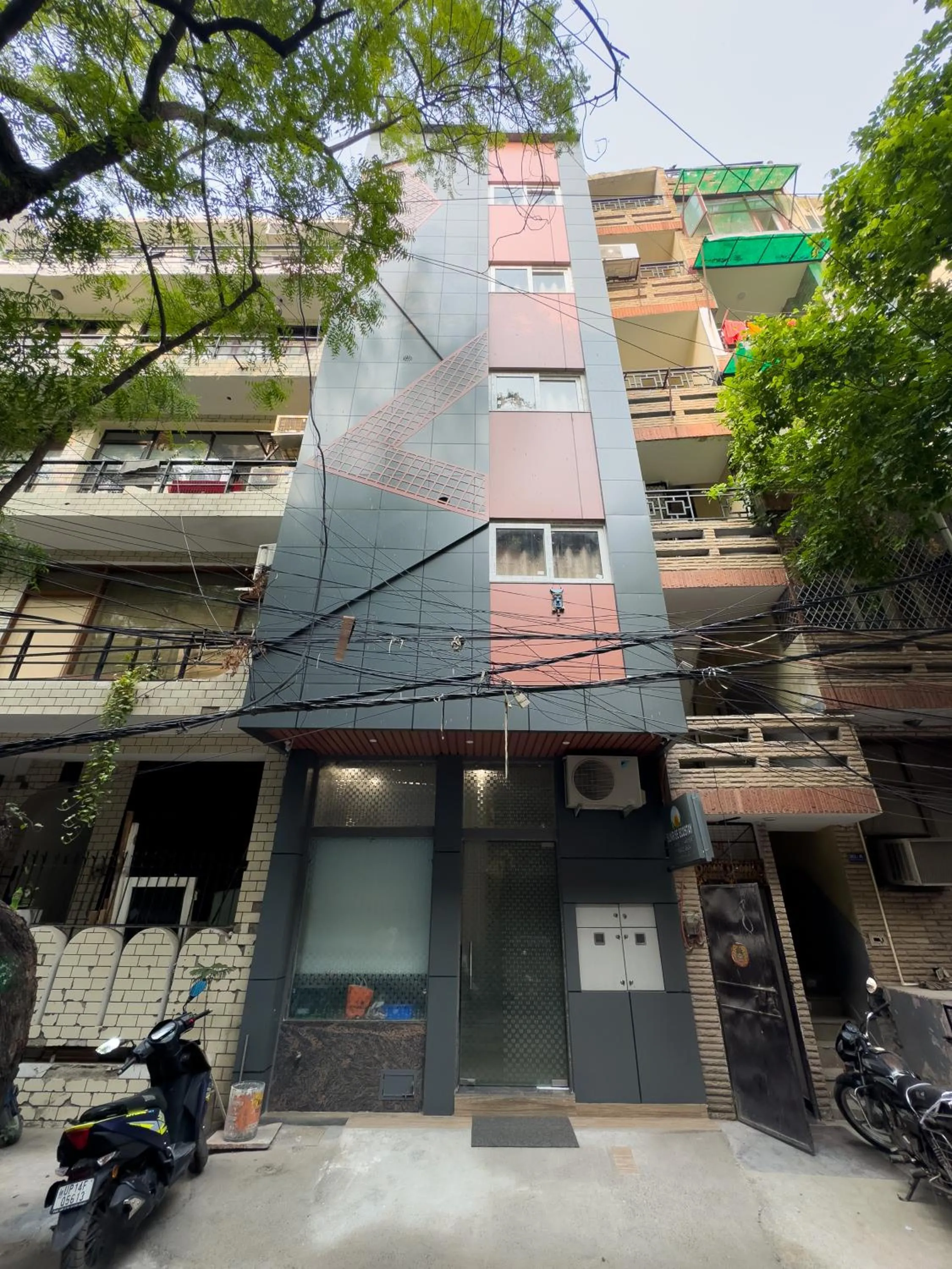 Property building in Hotel Sunrise Ecostay