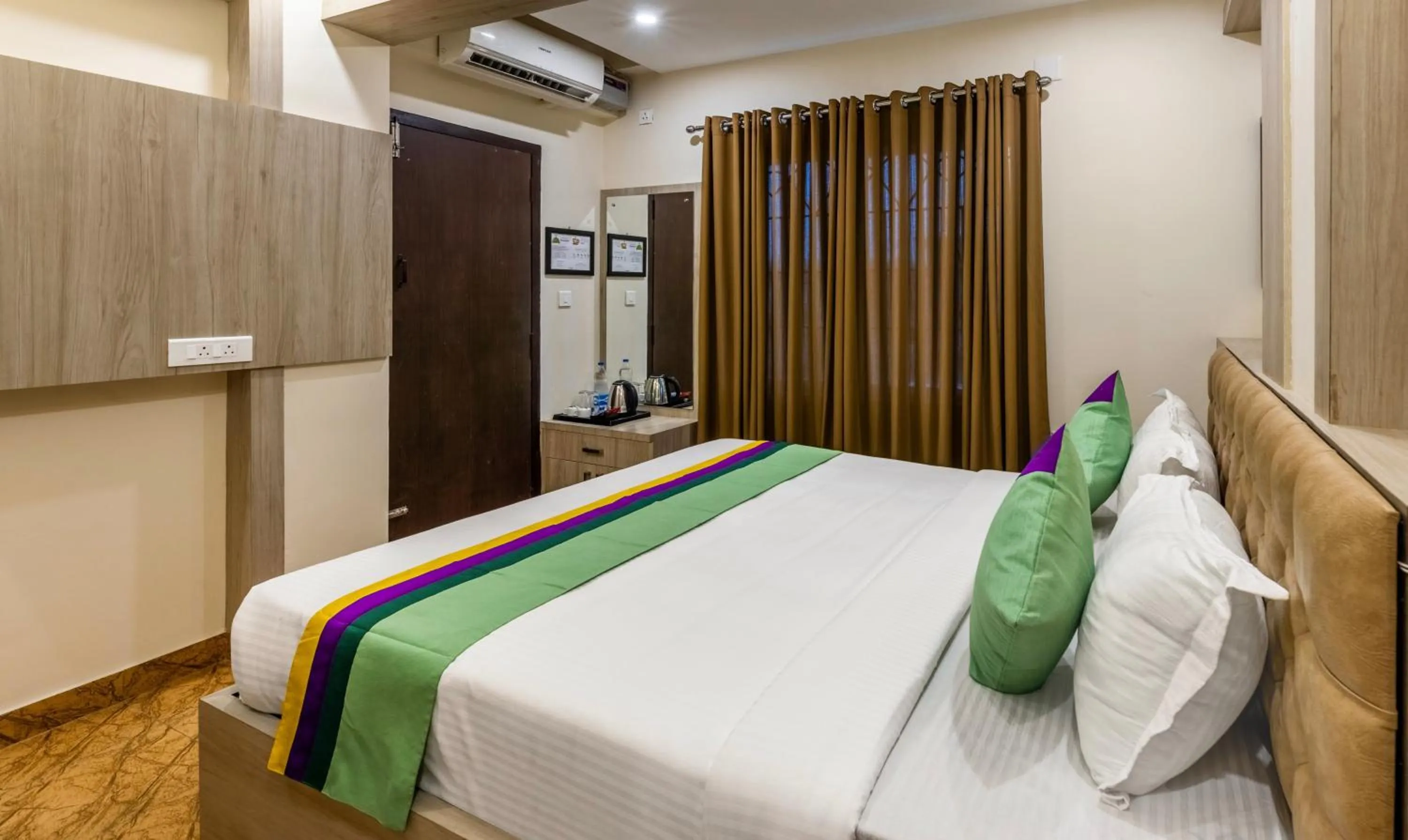 Bedroom, Bed in Treebo Sky City Grand, 5 Min From Mangalore Airport