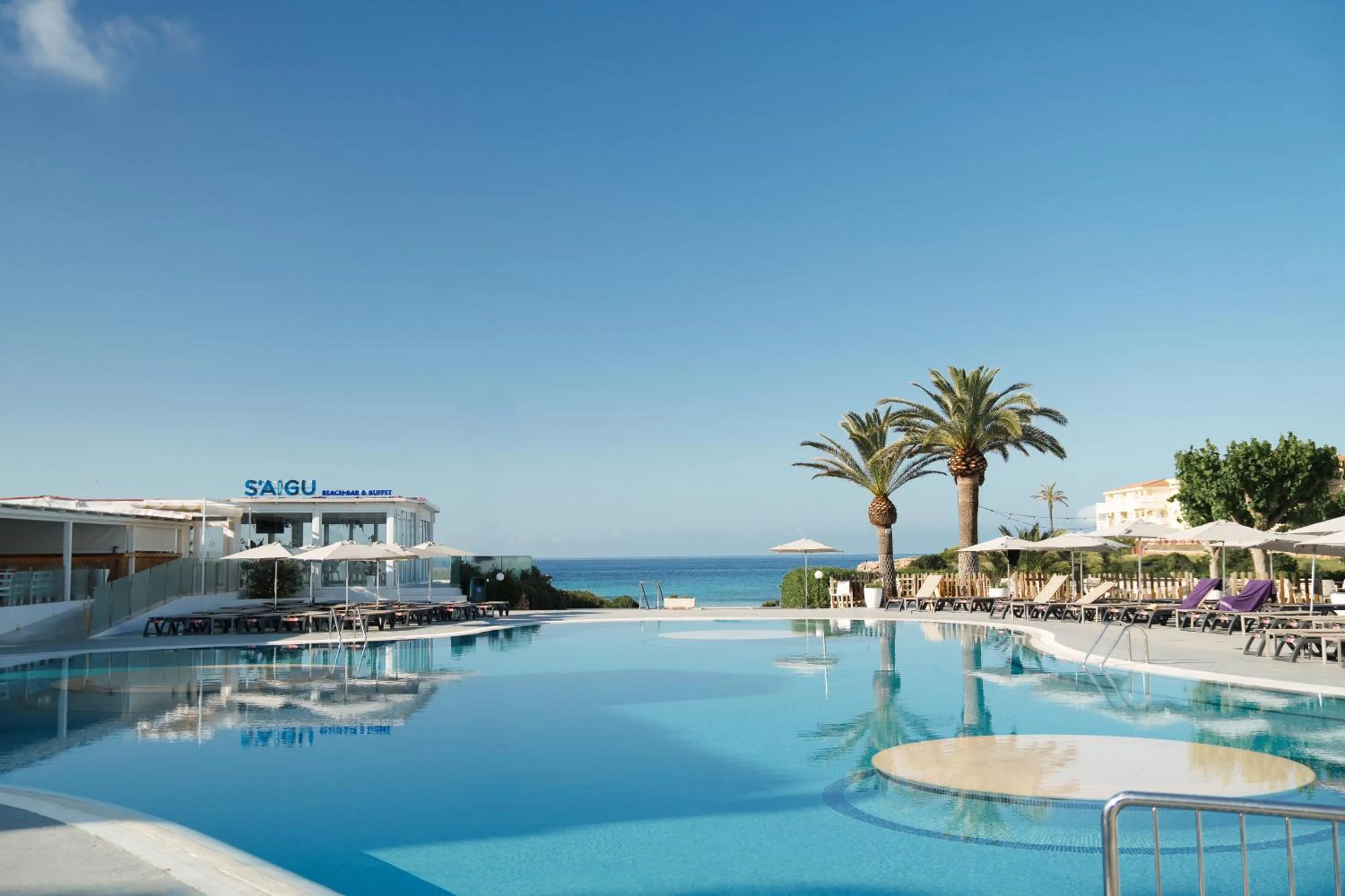 Swimming pool in FERGUS Style Carema Beach