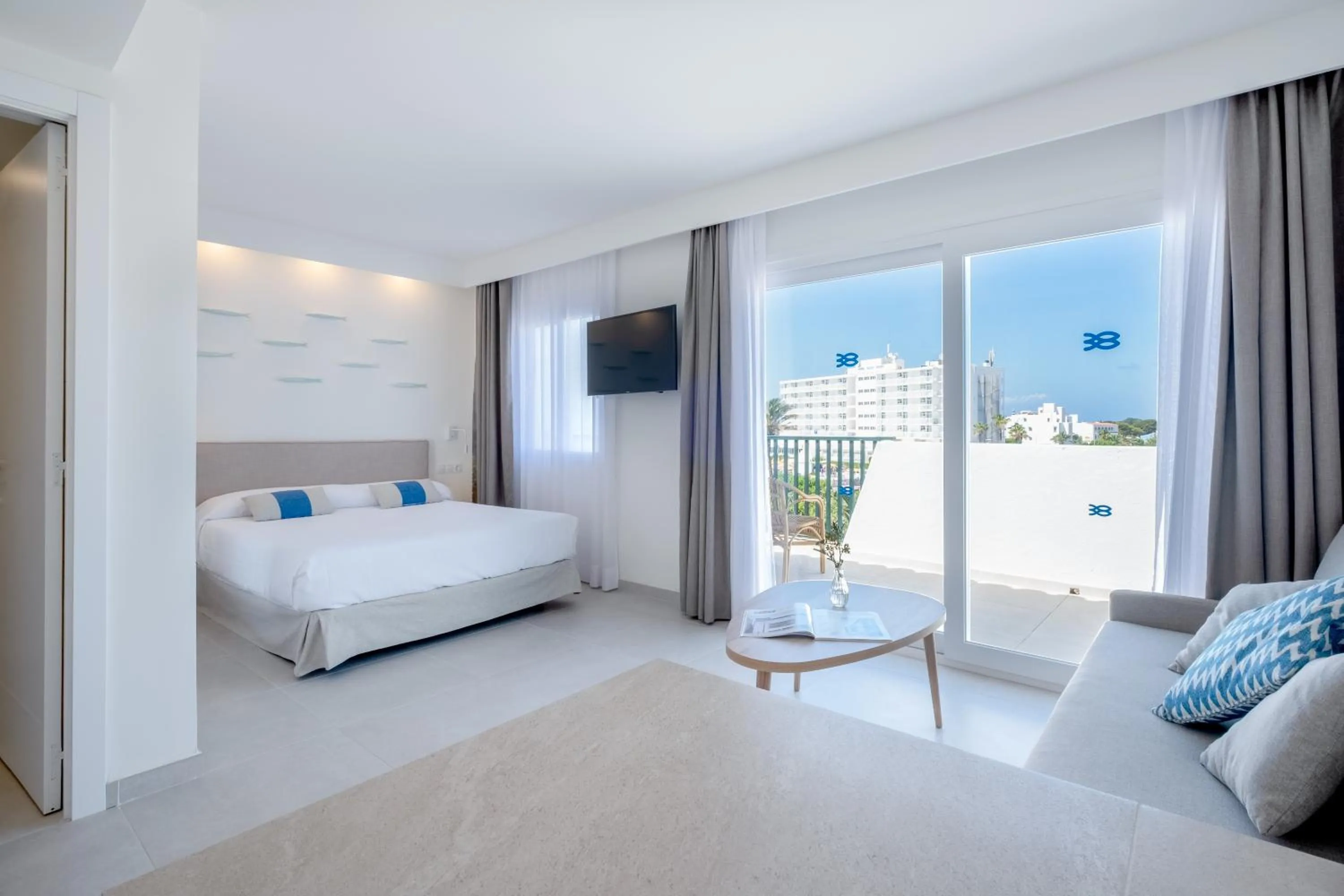 Bedroom, Bed in FERGUS Style Carema Beach