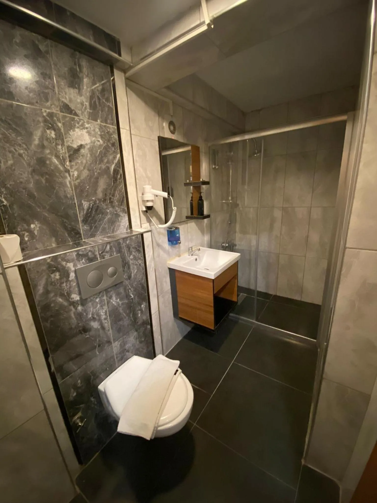 Shower in Green Palmiye Hotel