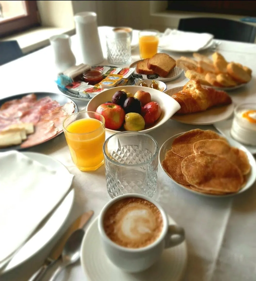 Breakfast in Hotel Eutimio