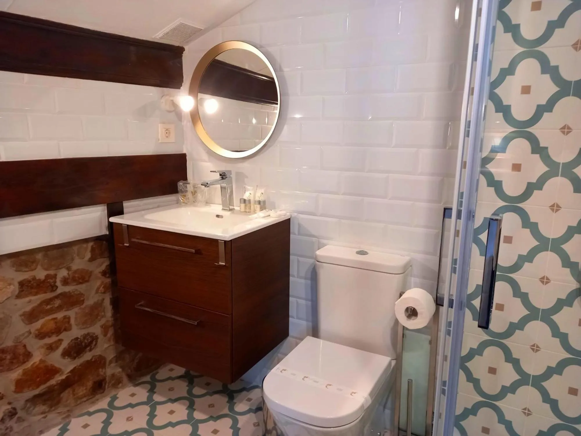 Bathroom in Hotel Eutimio