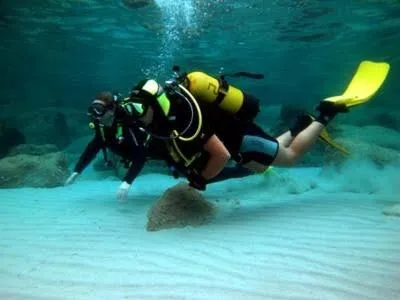 Diving in Hotel Eutimio