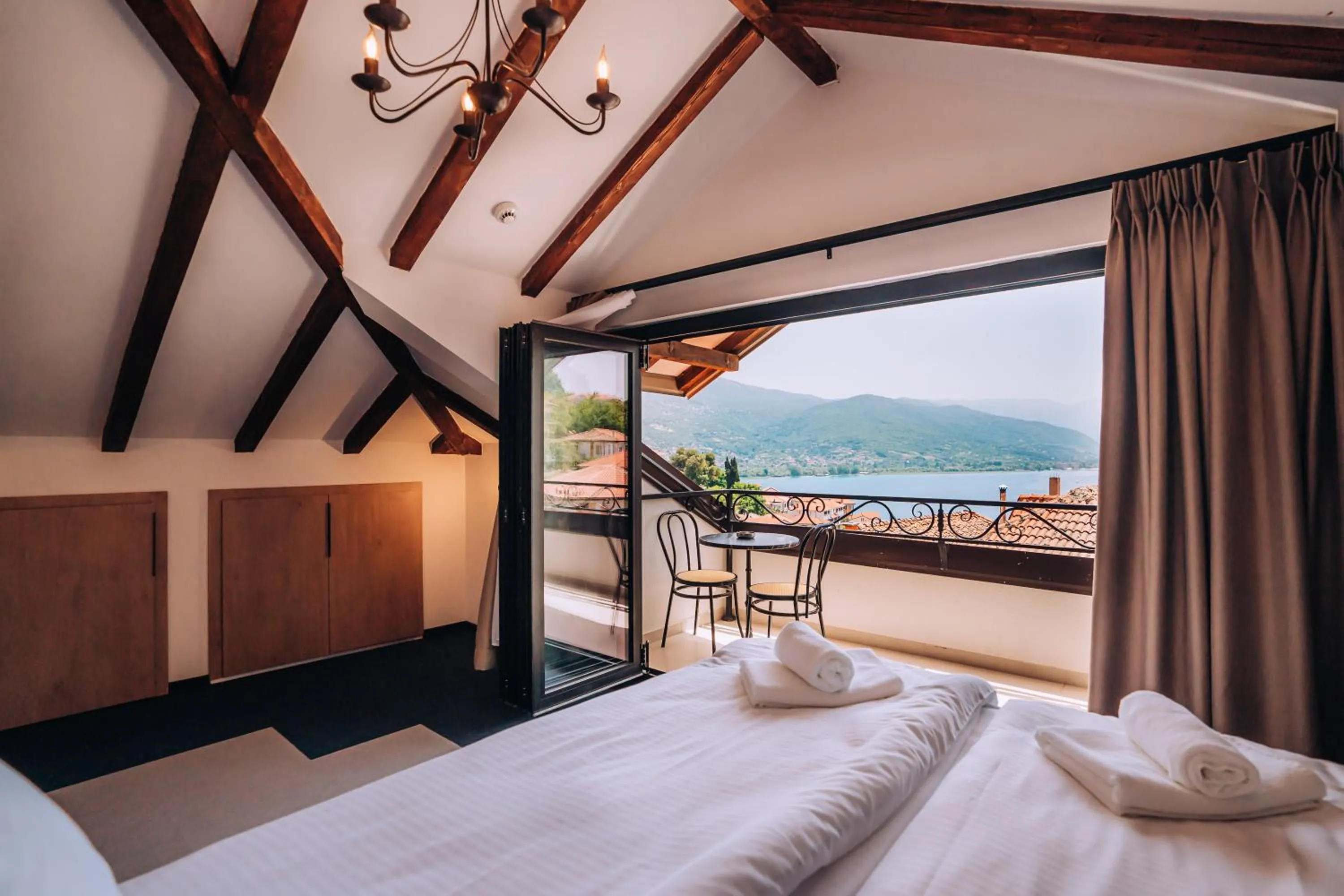 Bed in Villa Pupin Gorna Porta
