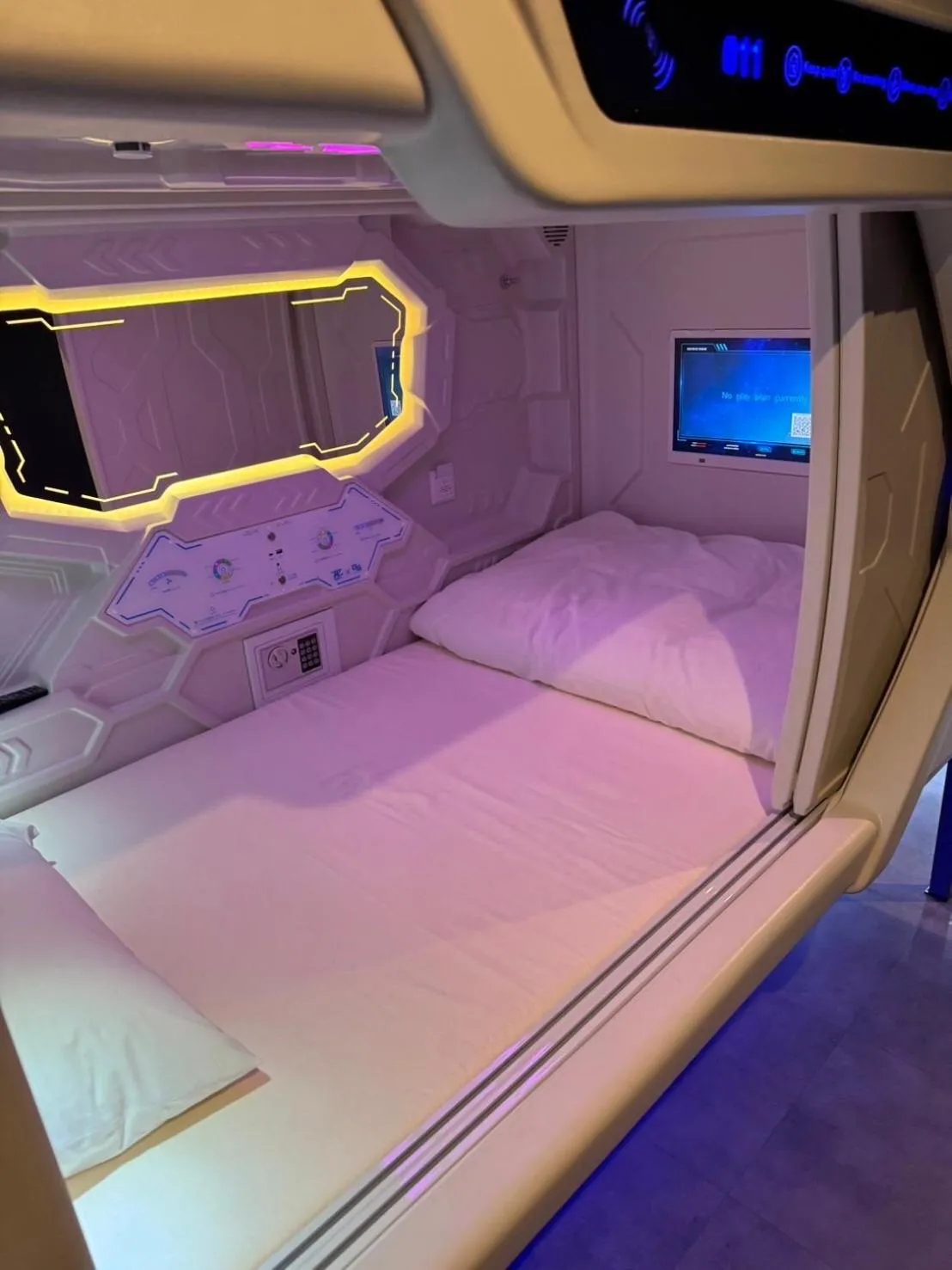Bed in Hotel Galaxy Pod 北越谷店