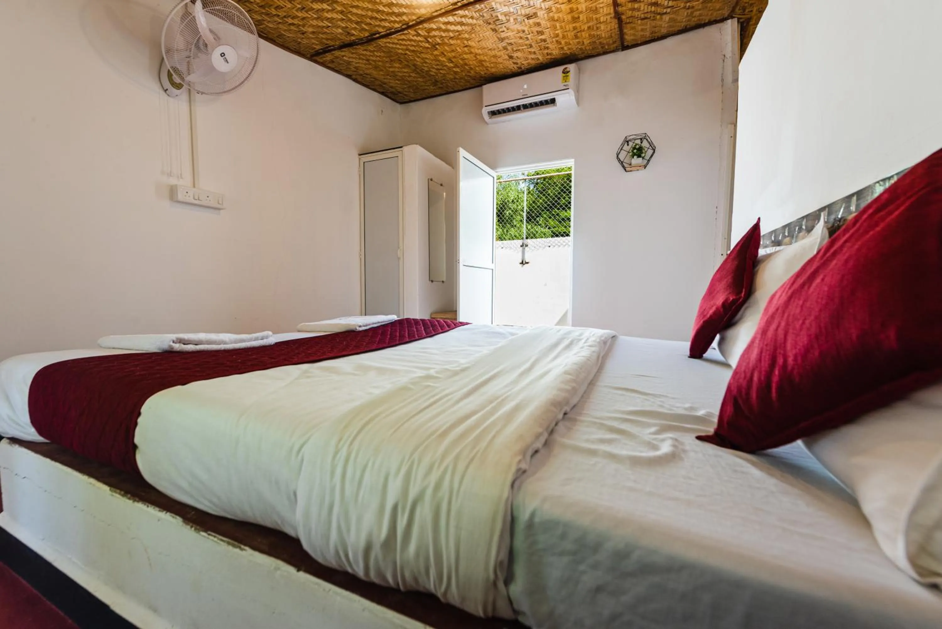 air conditioner in Hotel La Paulo's Near Beach Resort