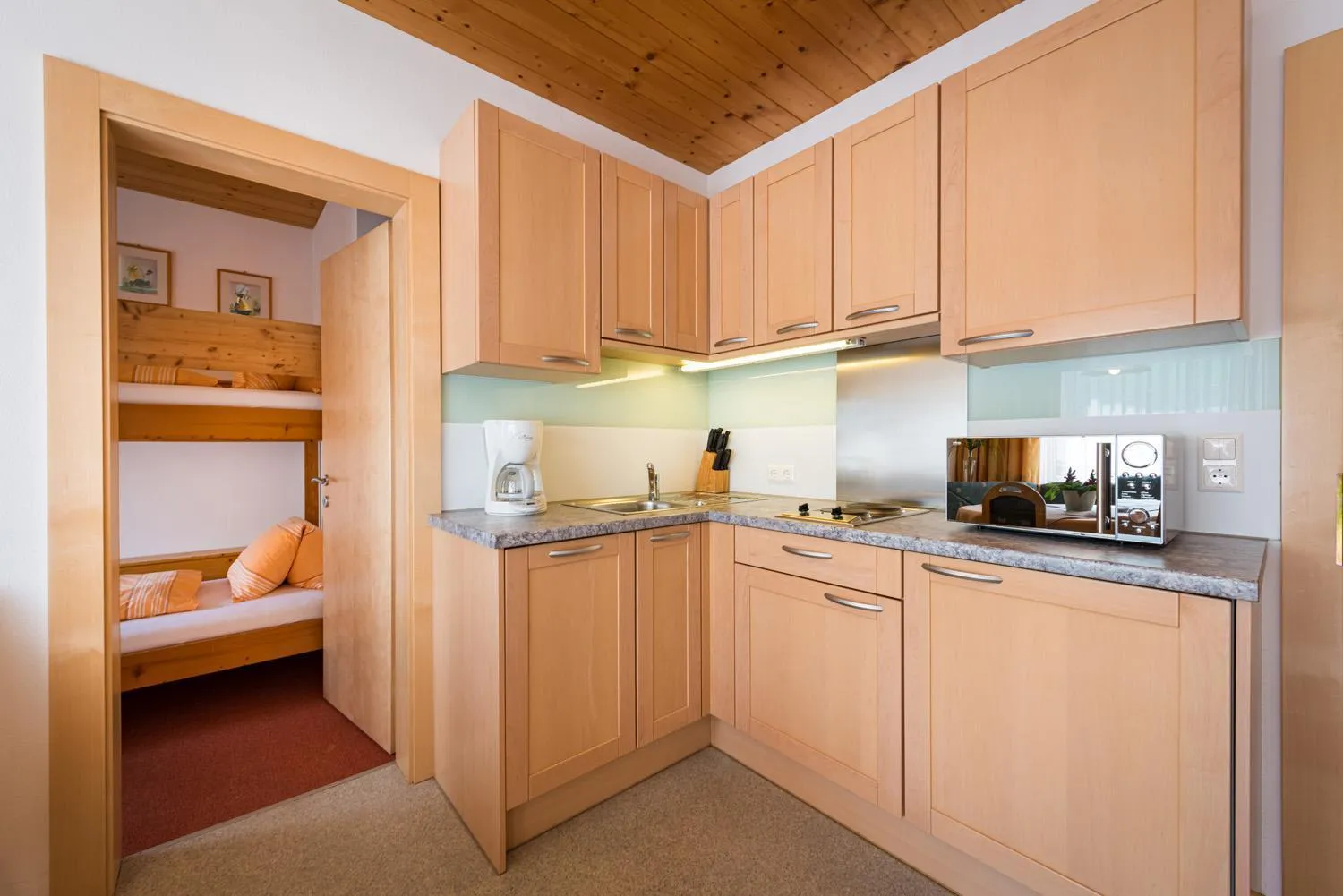 Kitchen or kitchenette in Ferienpension Steiner