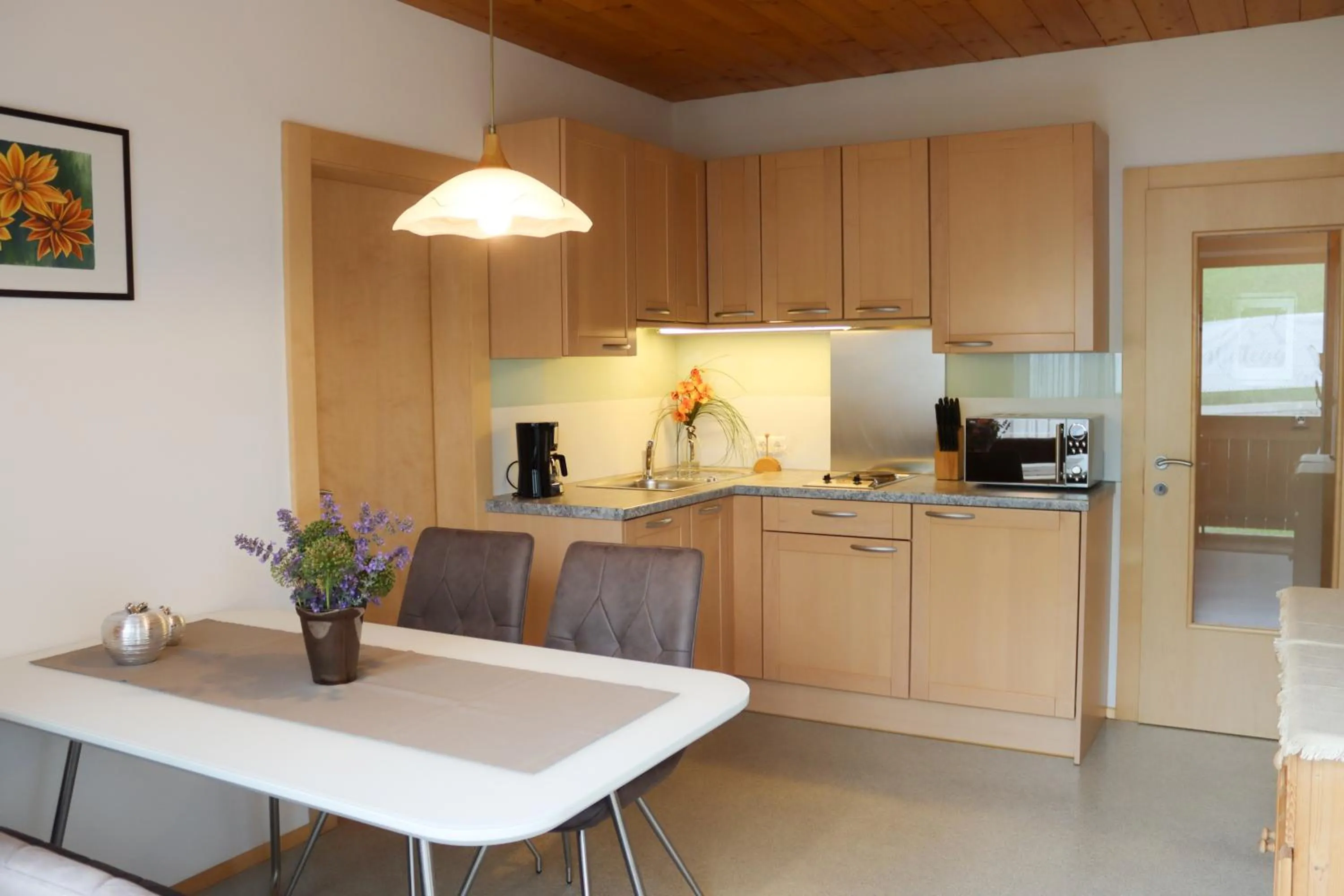 Kitchen or kitchenette in Ferienpension Steiner