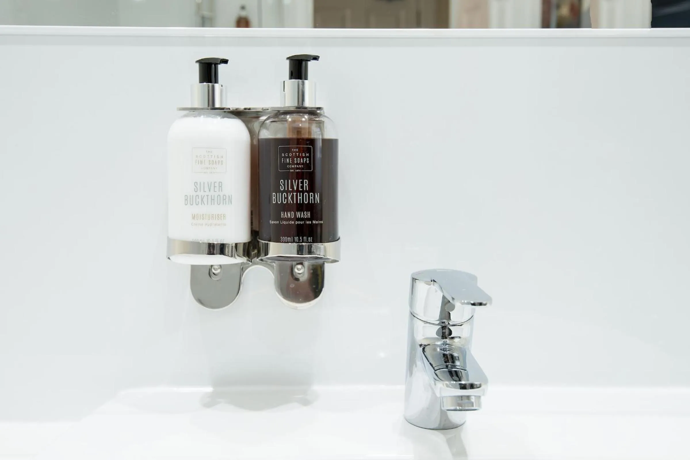 Bathroom in The Inveraray Inn, BW Signature Collection