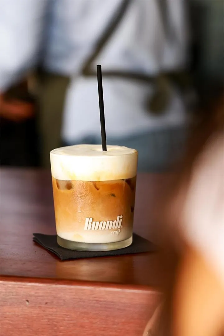 Restaurant/places to eat in Mikes Kanarium City Hotel