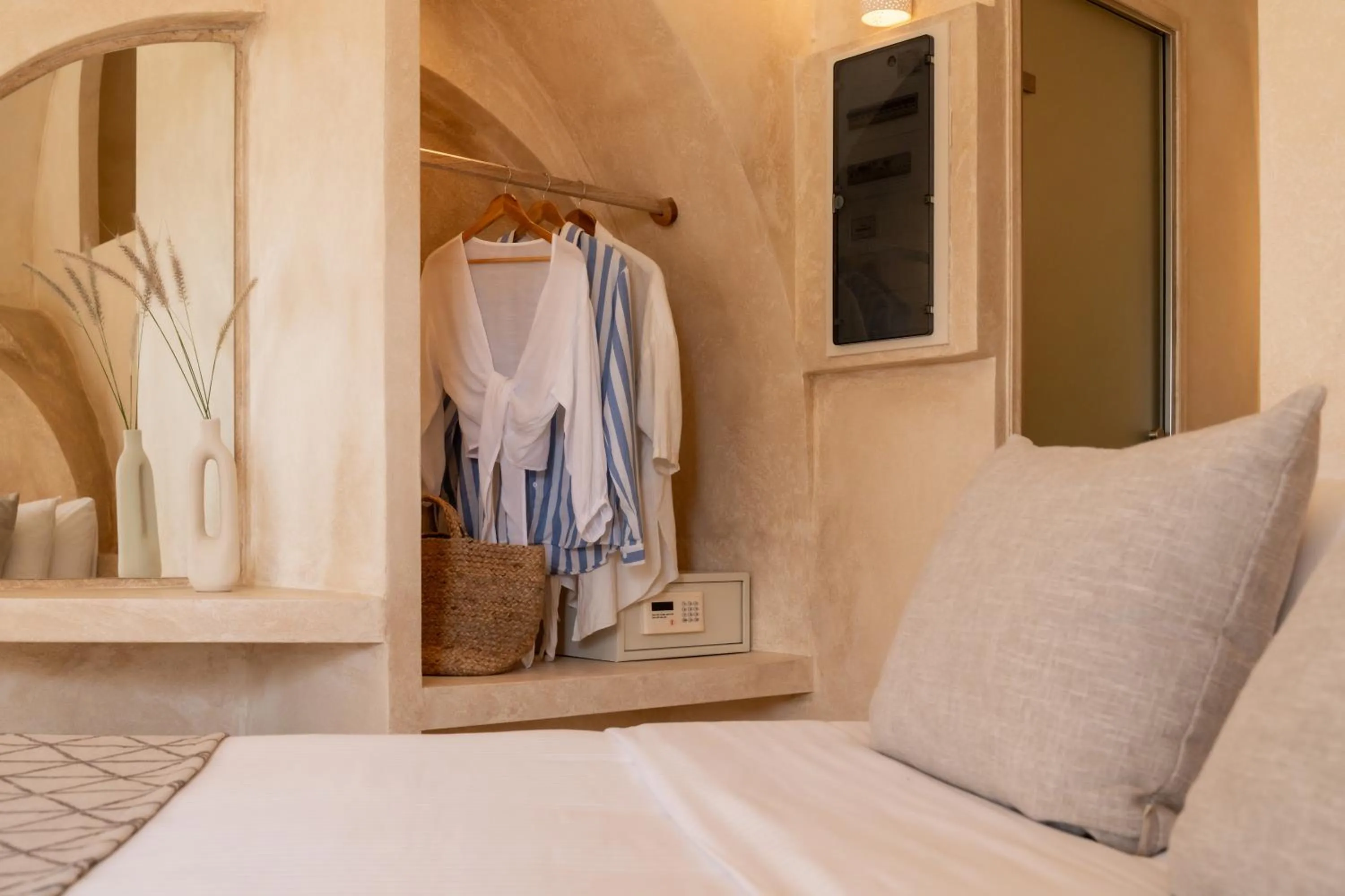 Bed in Heyday Luxury Suites