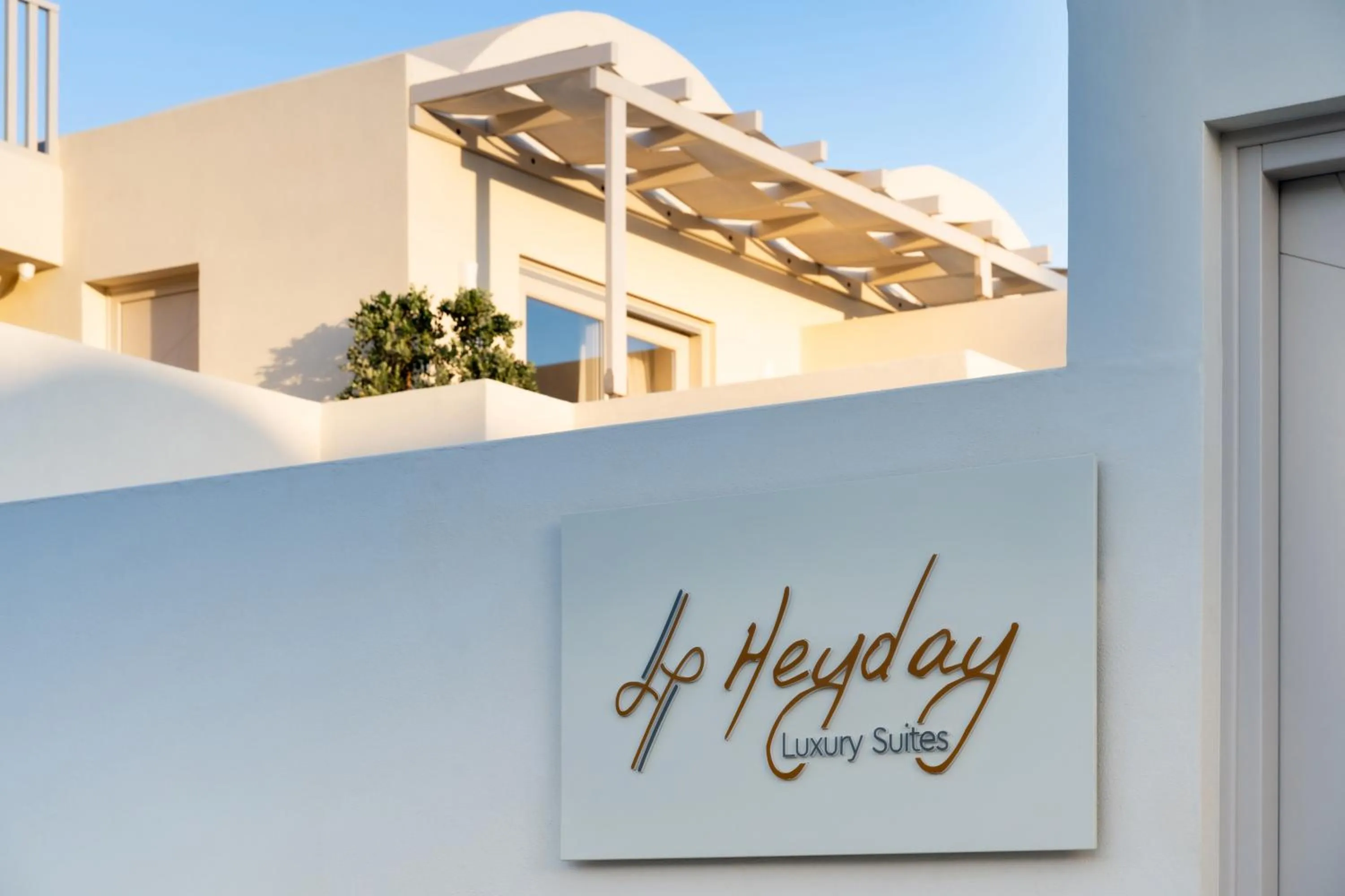 Heyday Luxury Suites