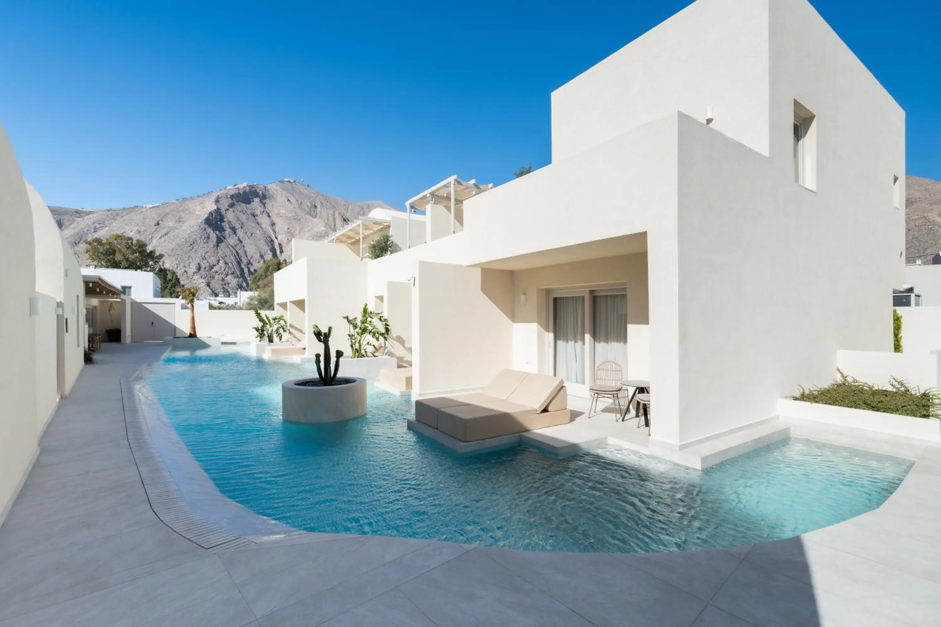 Heyday Luxury Suites