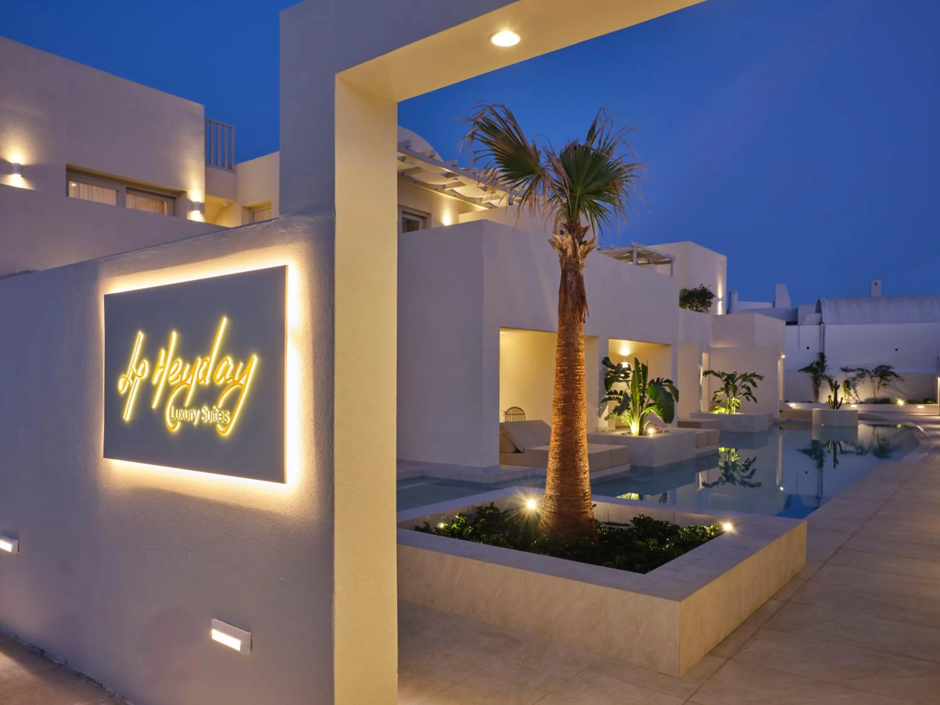 Heyday Luxury Suites