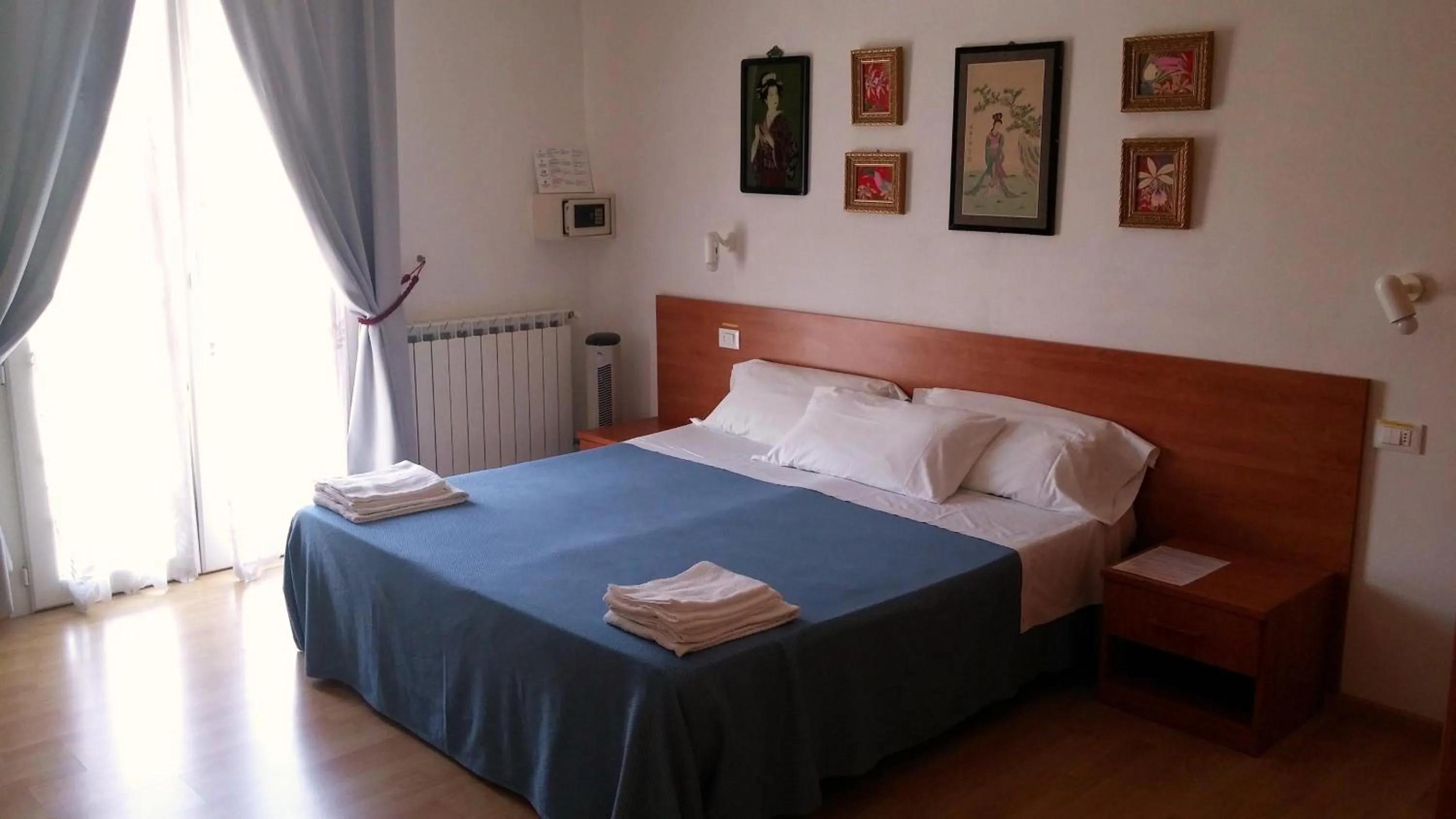 Photo of the whole room, Bed in Dream