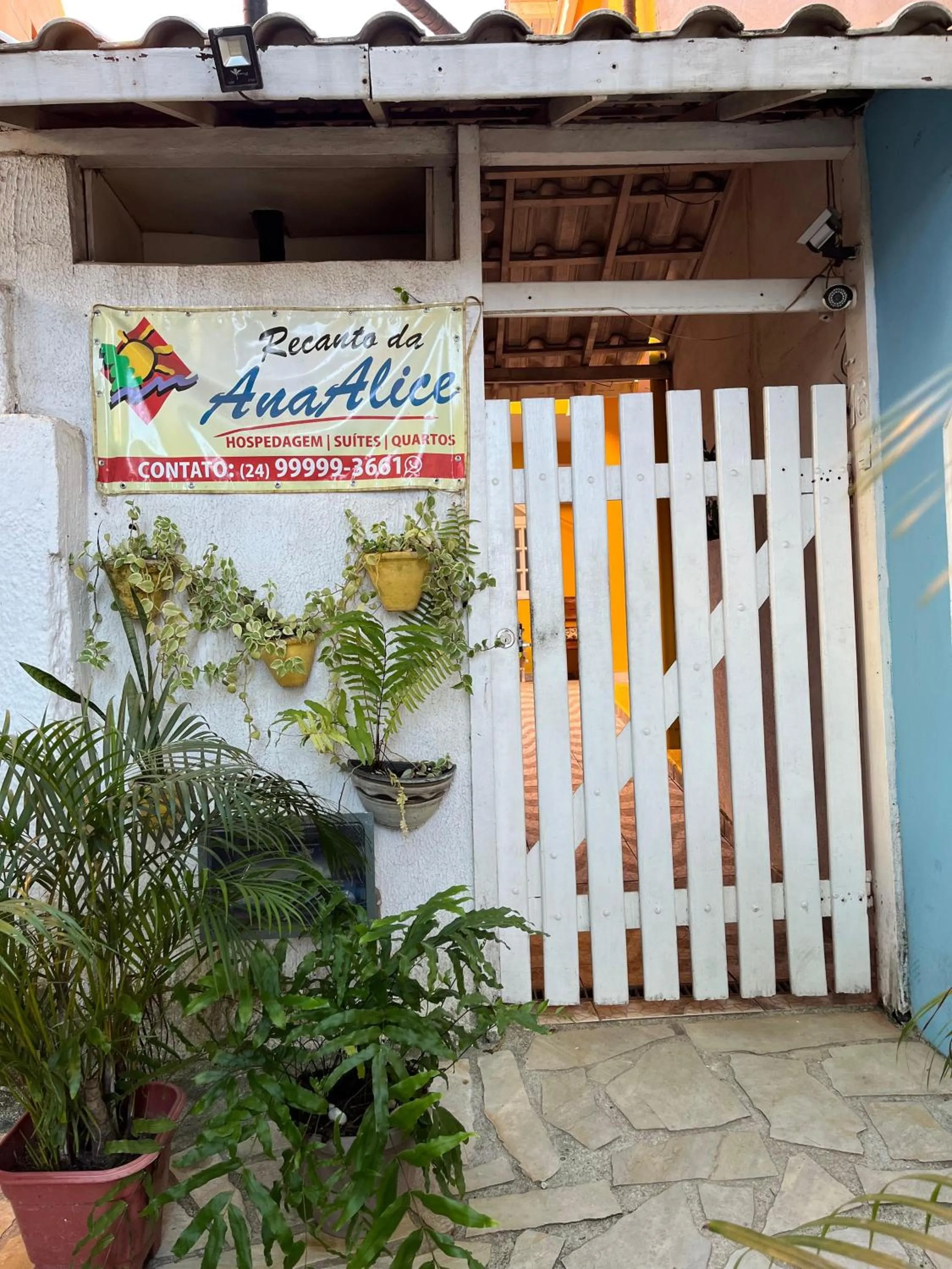 Recanto da AnaAlice Suítes