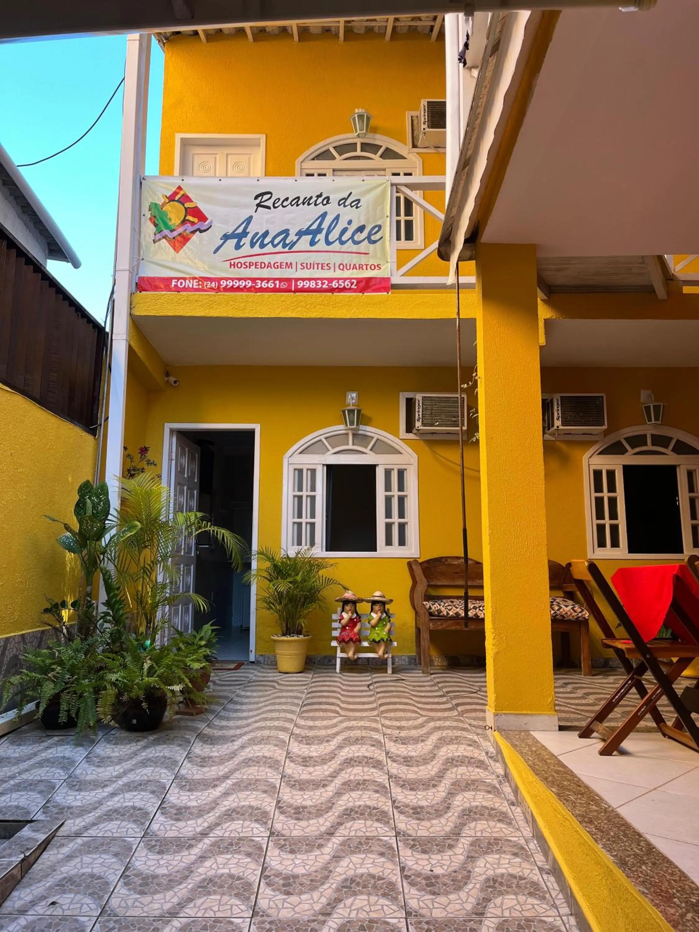 Recanto da AnaAlice Suítes