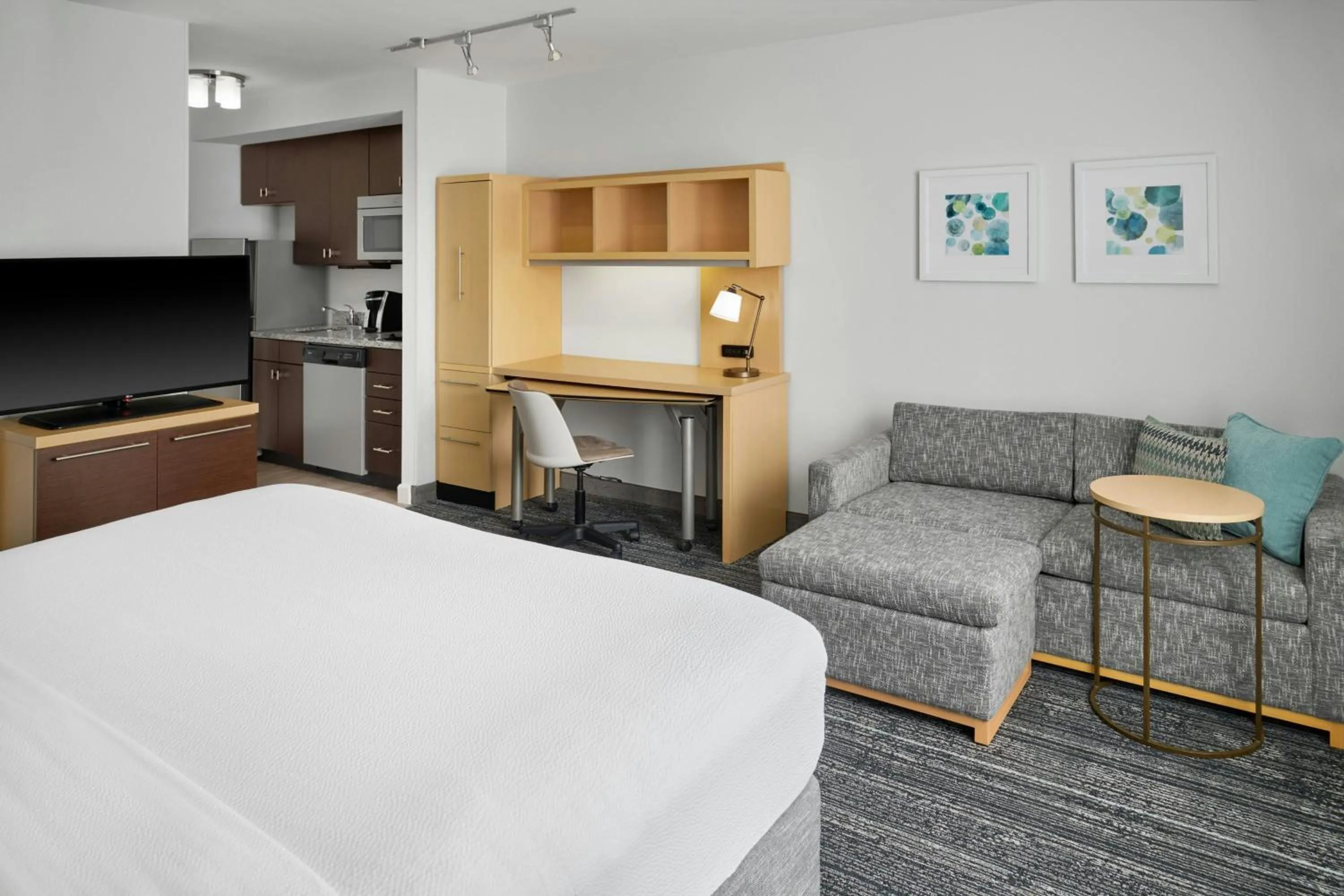 Photo of the whole room, Bed in TownePlace Suites by Marriott Lawrence Downtown