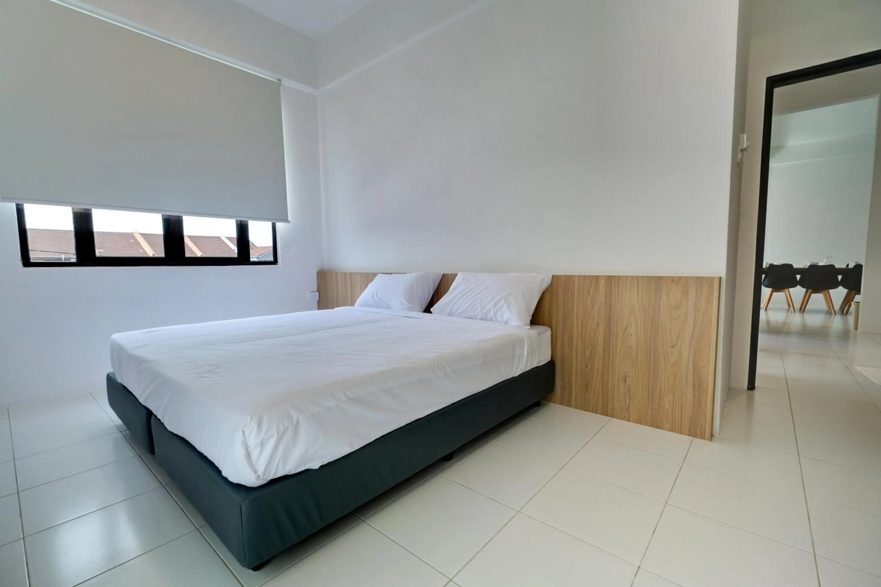 Bed in Imperio Professional Suite by Aazlina