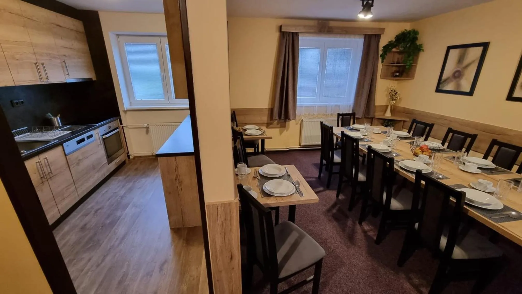 Communal lounge/ TV room in Horská chata Ježek