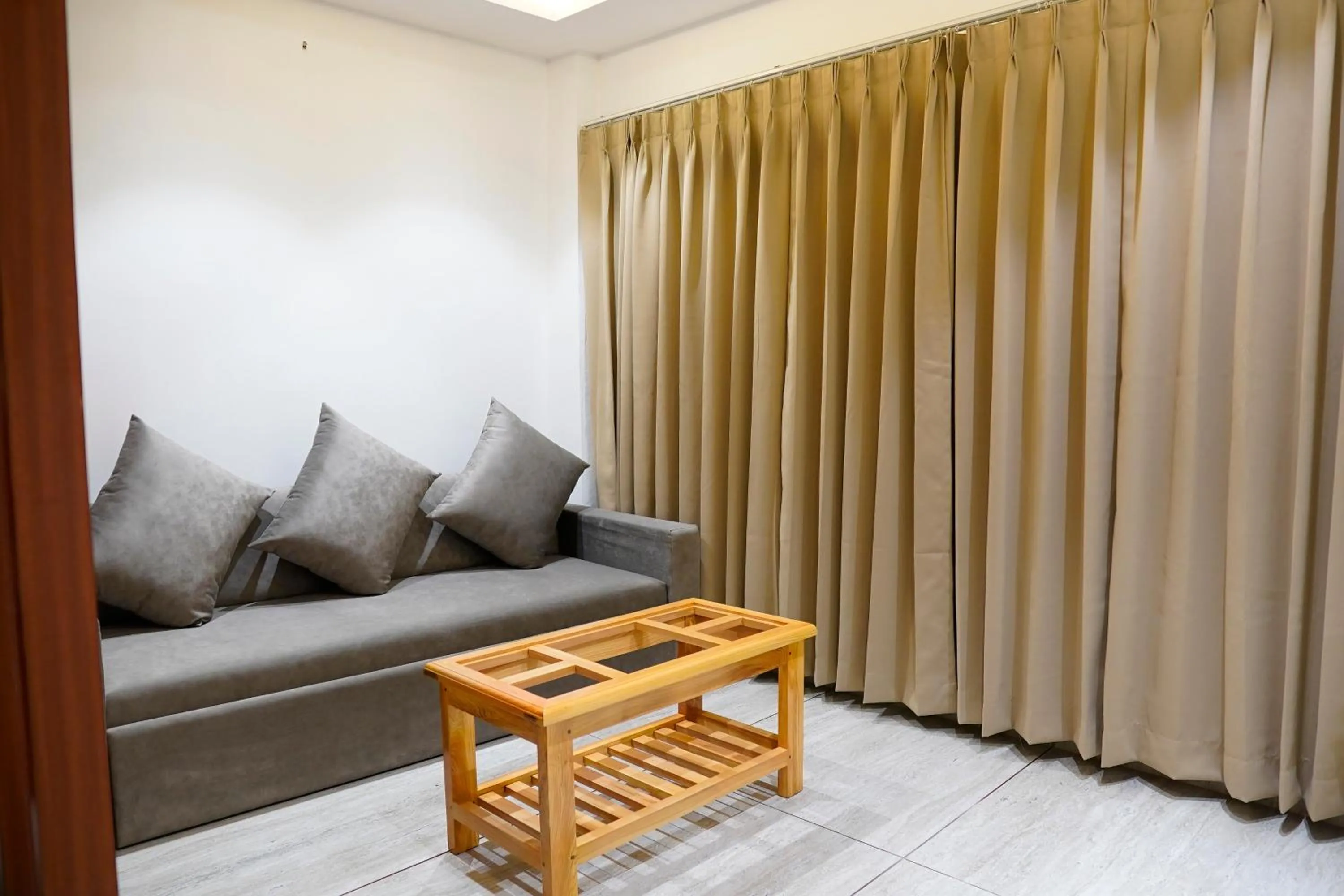 Seating area in Aranya Jungle Resorts