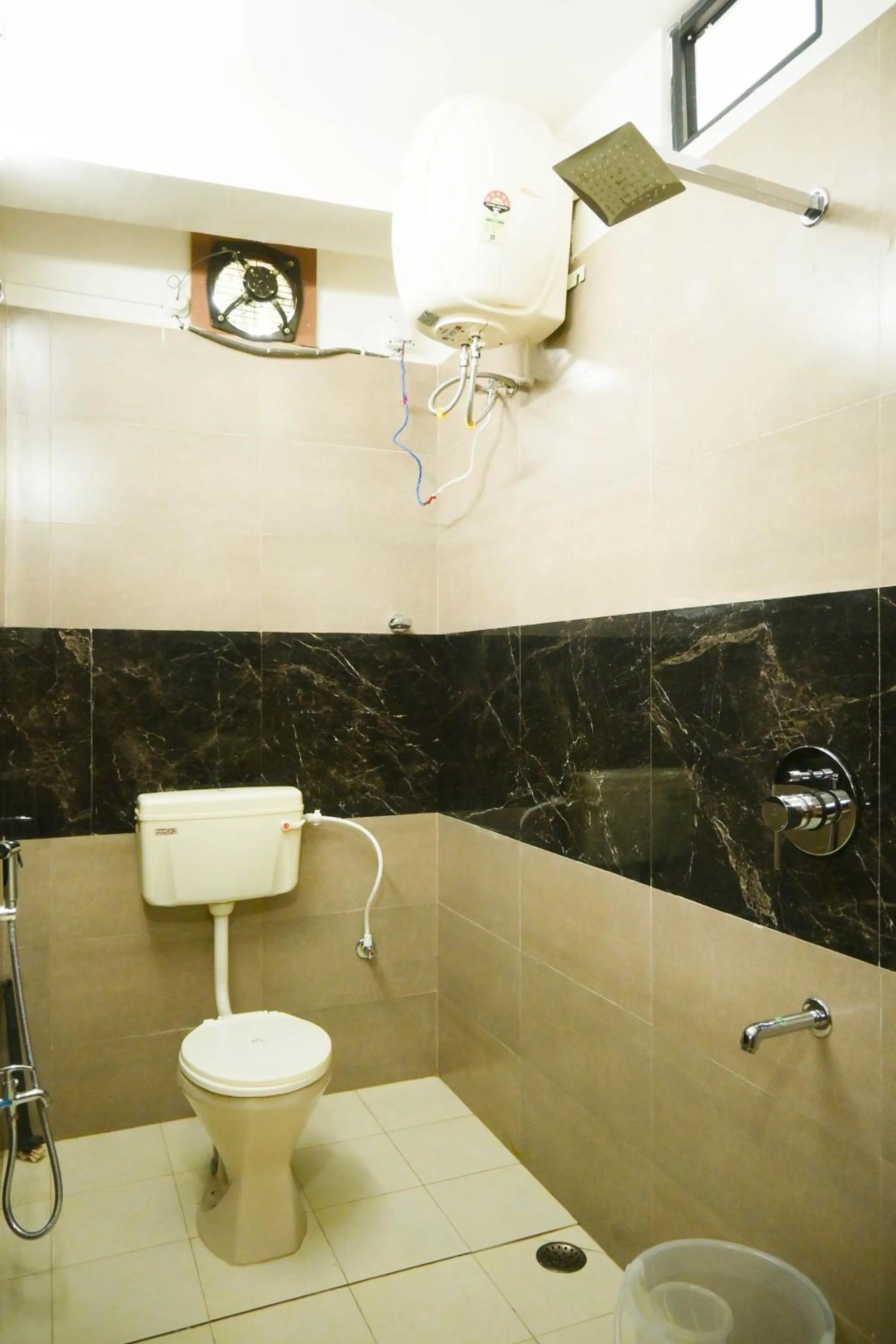 Shower in Aranya Jungle Resorts