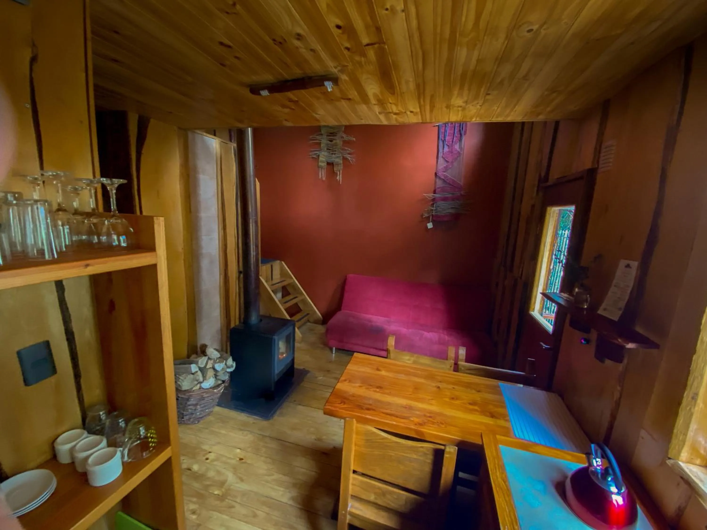 Dining area in Cabañas Ensenada Bosque Nativo