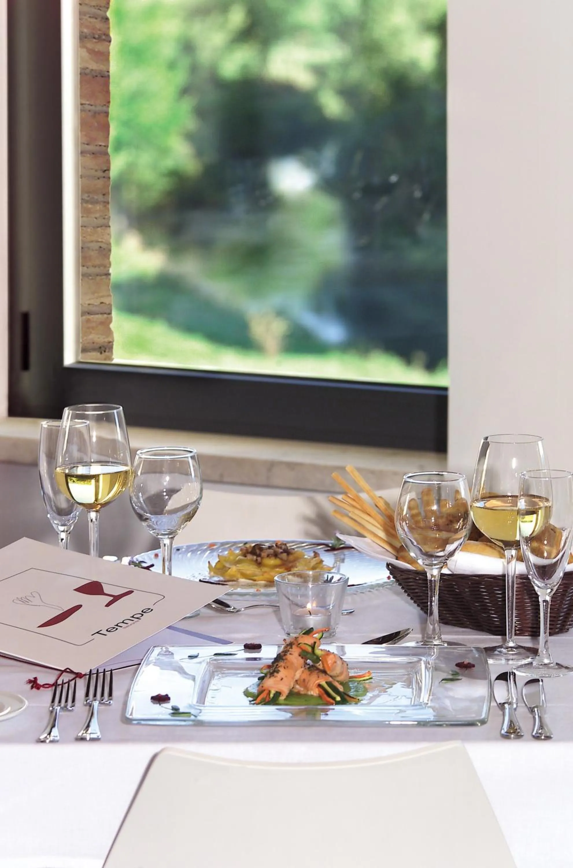 Restaurant/places to eat in Relais Villa D'Assio