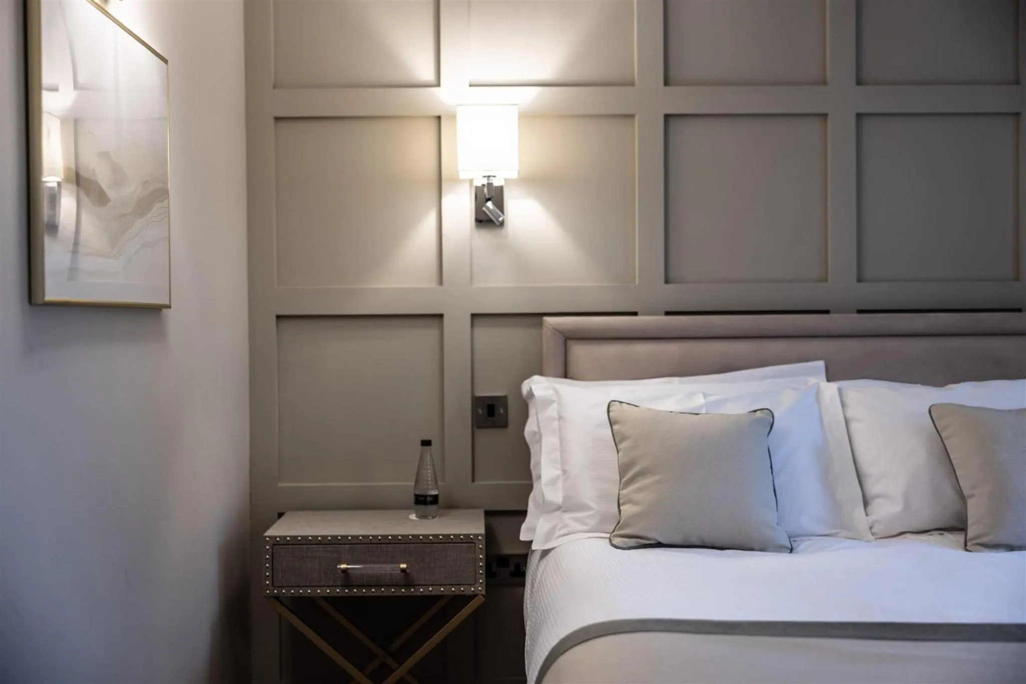 Bedroom, Bed in Marshall Meadows Manor House