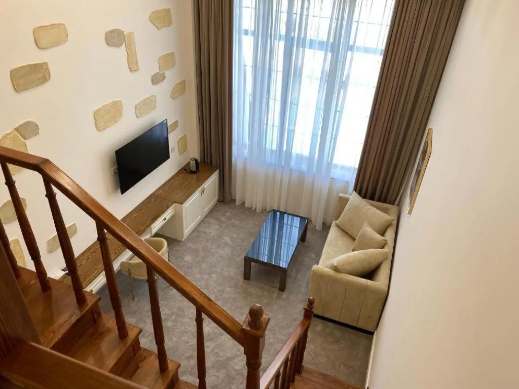 Ketrin Hotel Restaurant