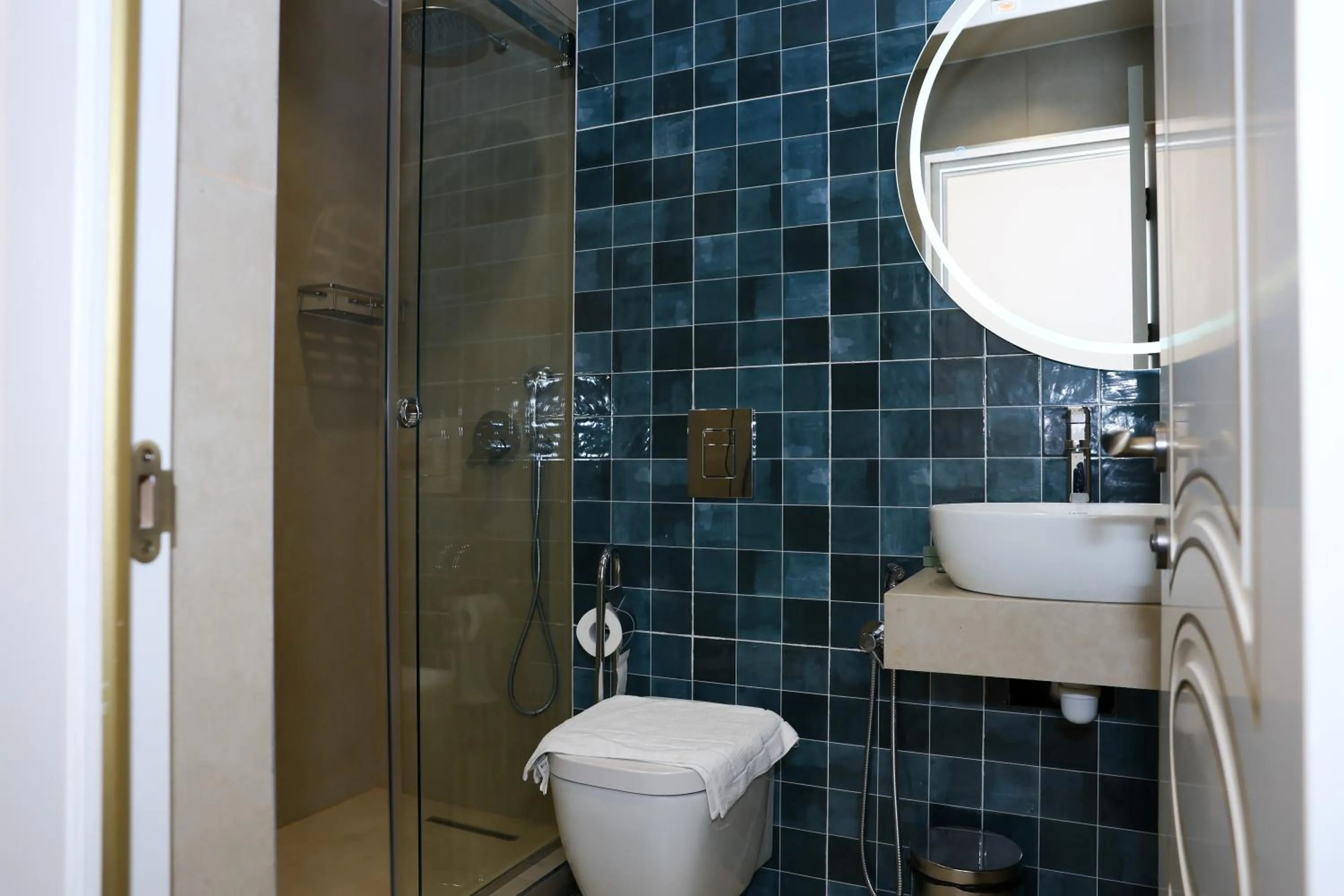 Ketrin Hotel Restaurant