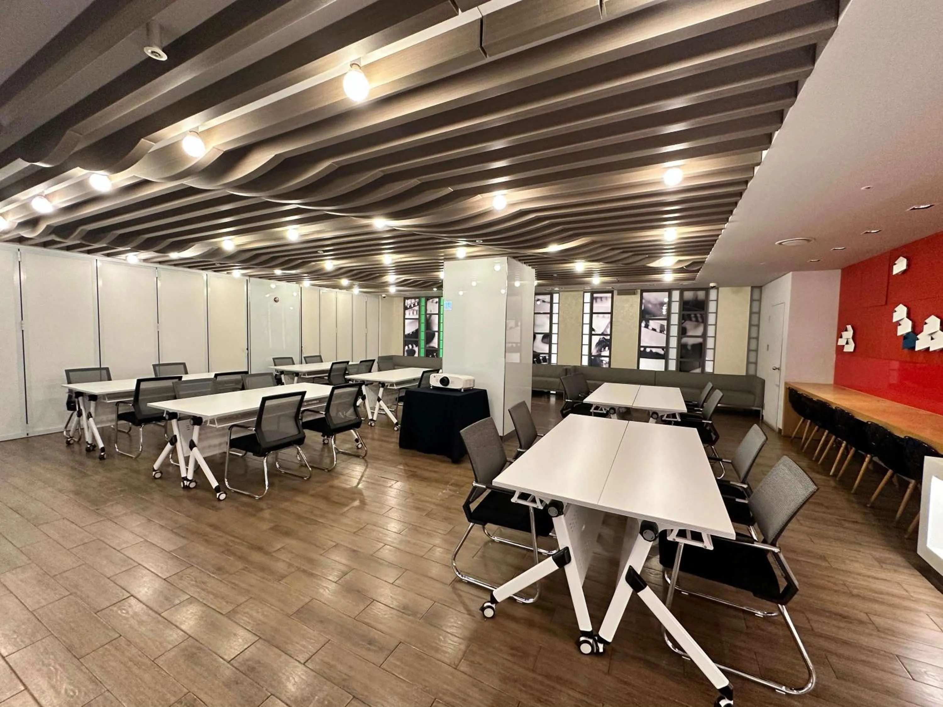 Meeting/conference room in ibis Styles Ambassador Seoul Myeong-dong