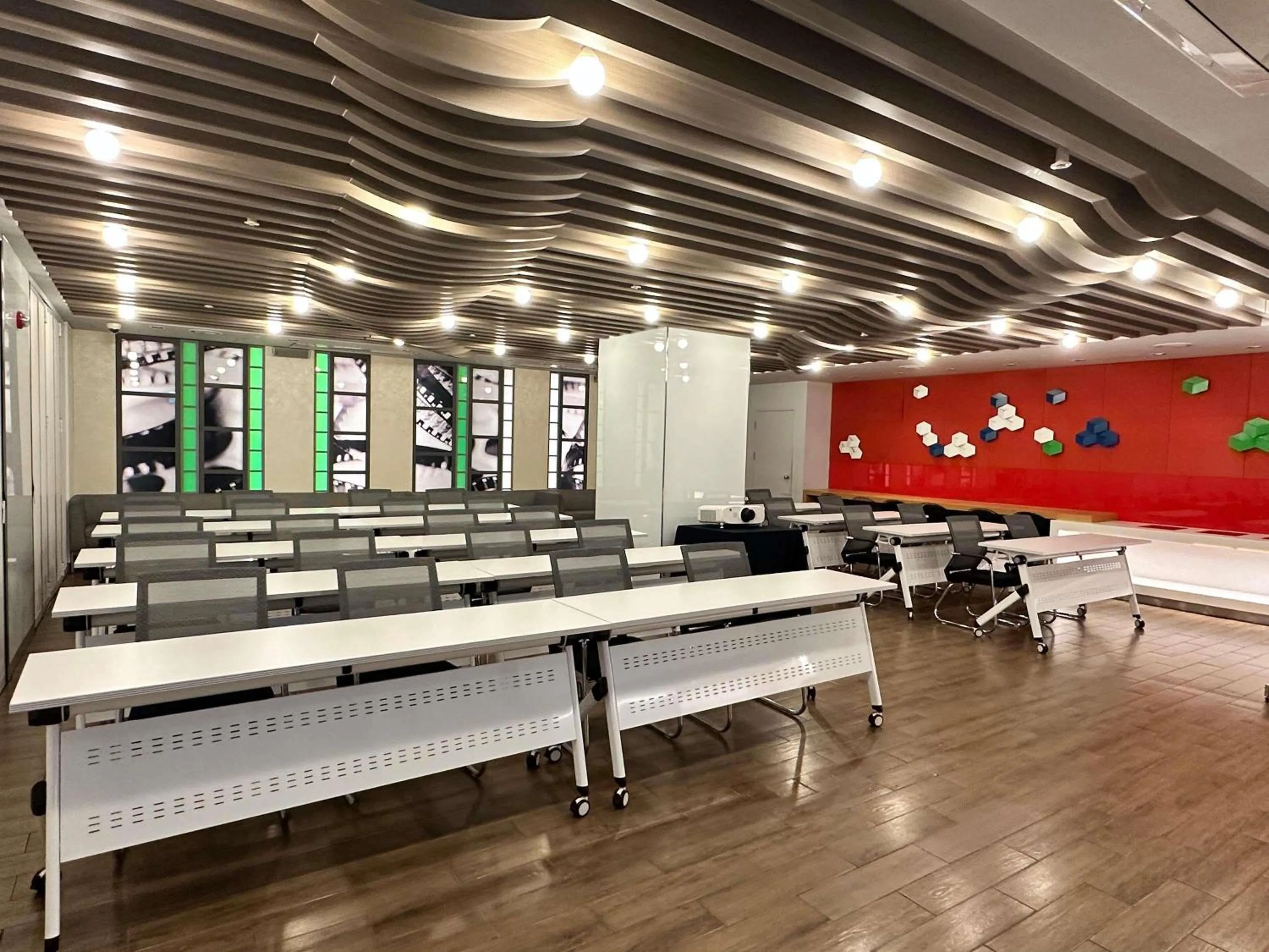 Meeting/conference room in ibis Styles Ambassador Seoul Myeong-dong