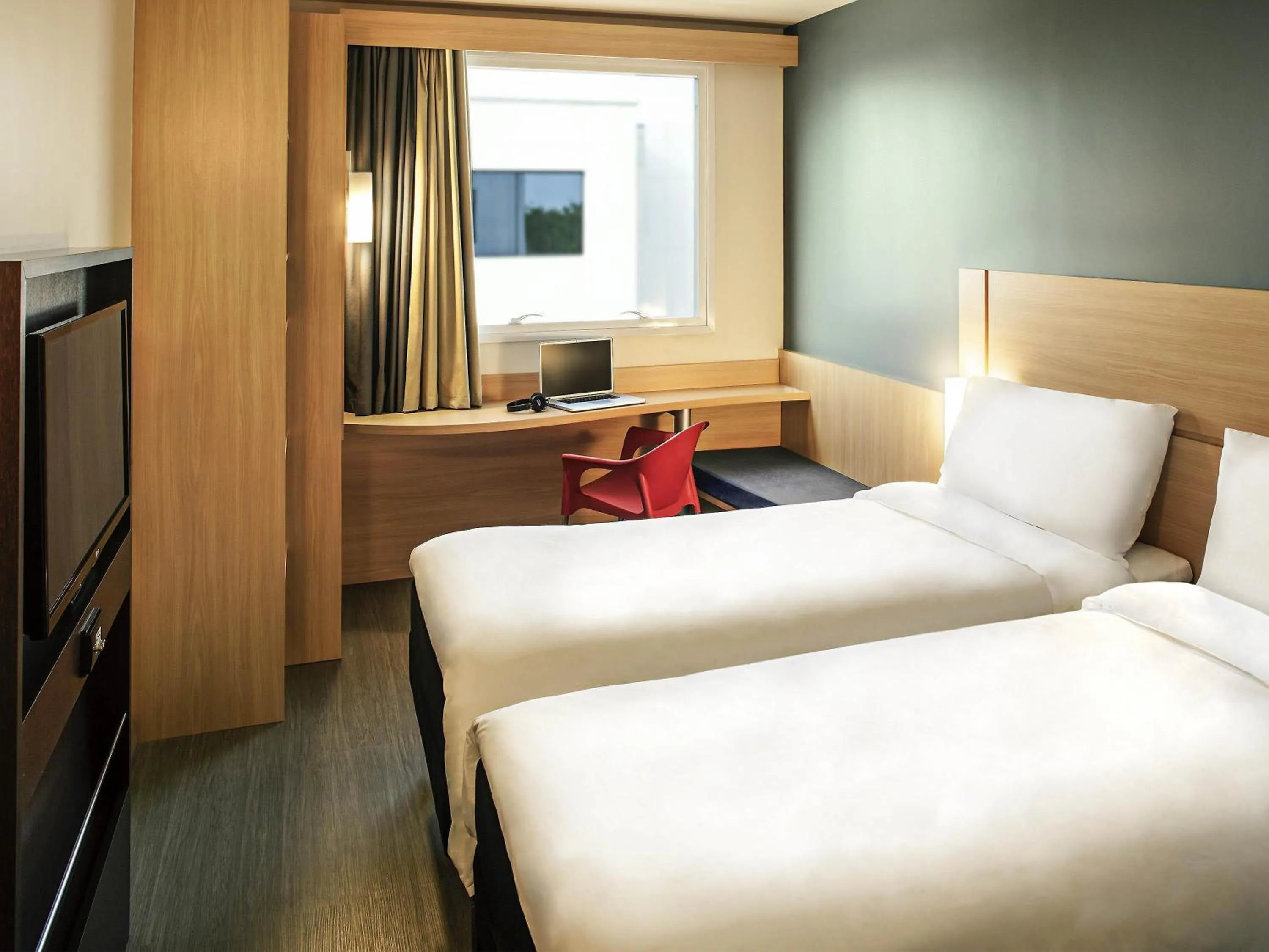 Bedroom, Bed in ibis Rio de Janeiro Parque Olimpico