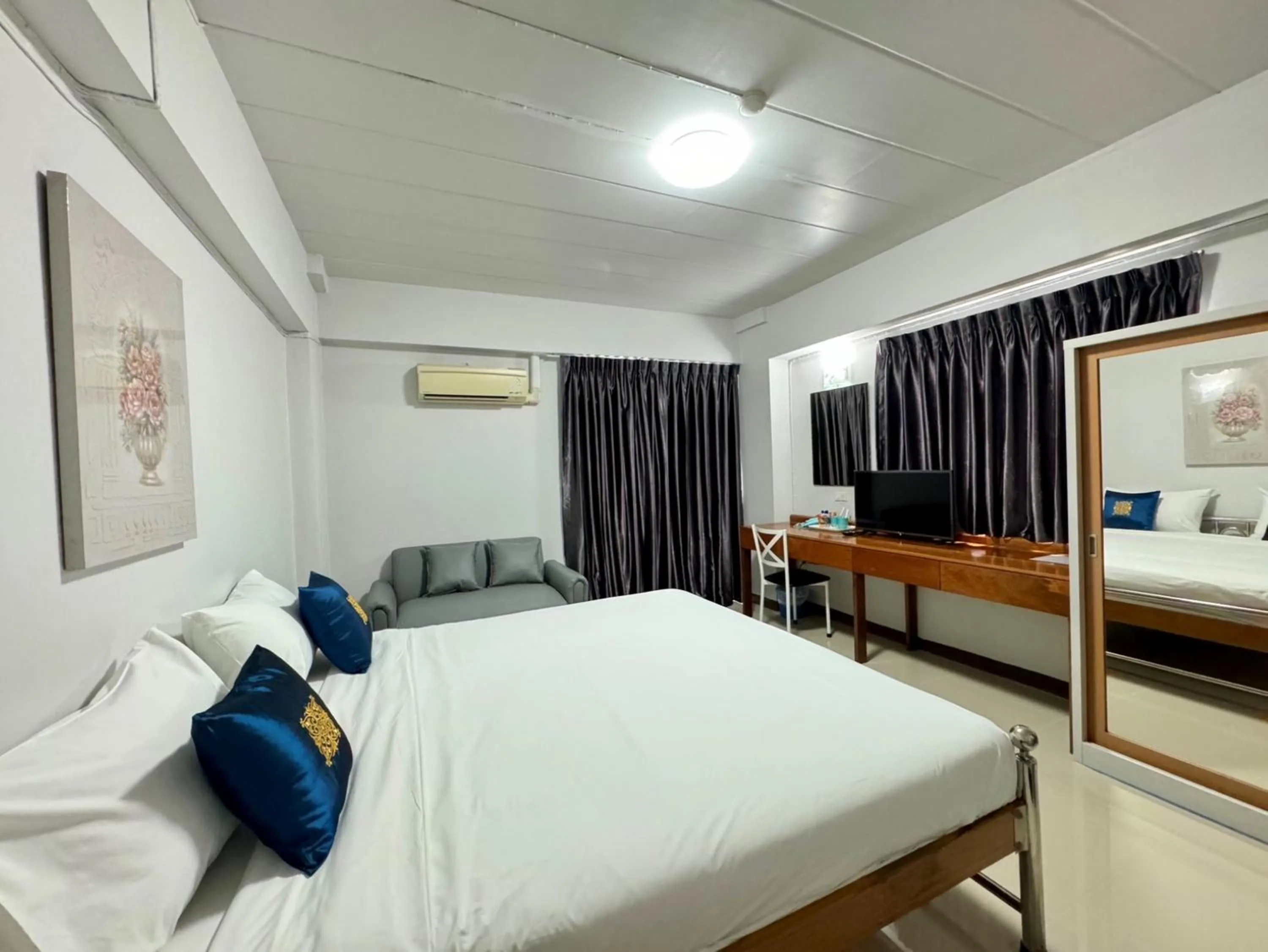 Bedroom, Bed in Nicha Residence Hotel