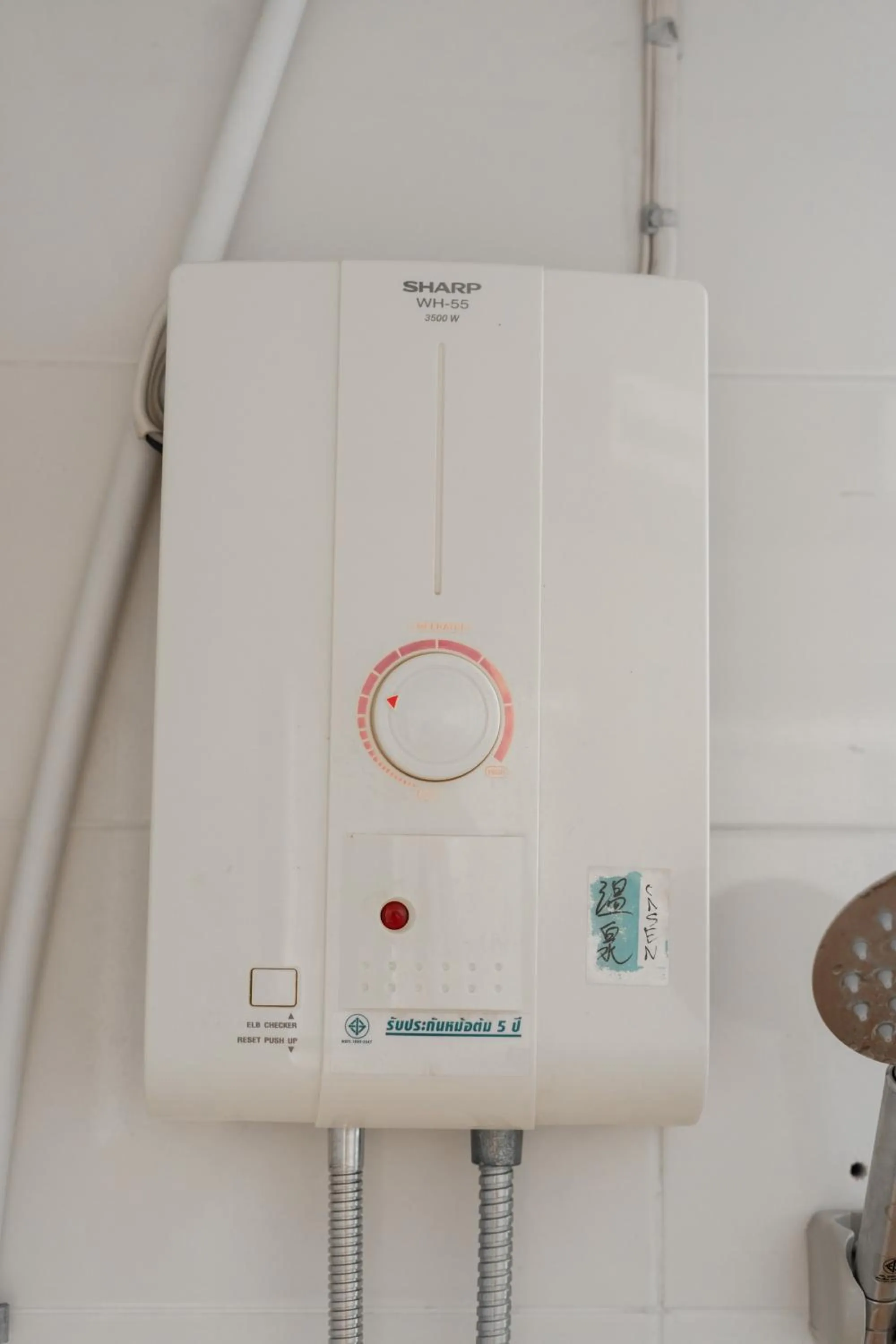 Bathroom in Nicha Residence Hotel